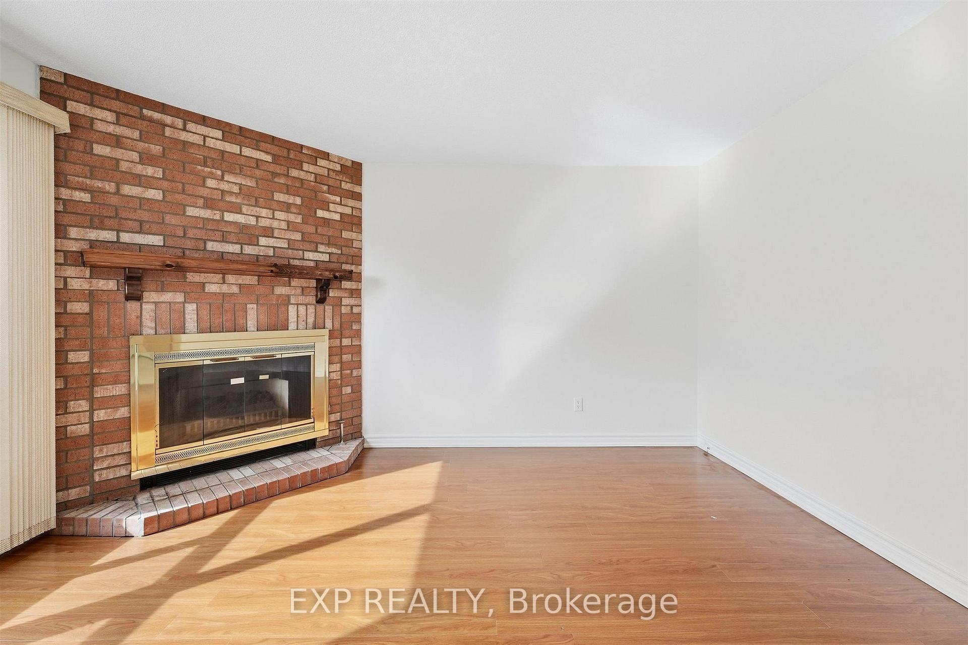 Photo 17 of 55 James Edward Drive, Markham, Middlefield — HOMEH
