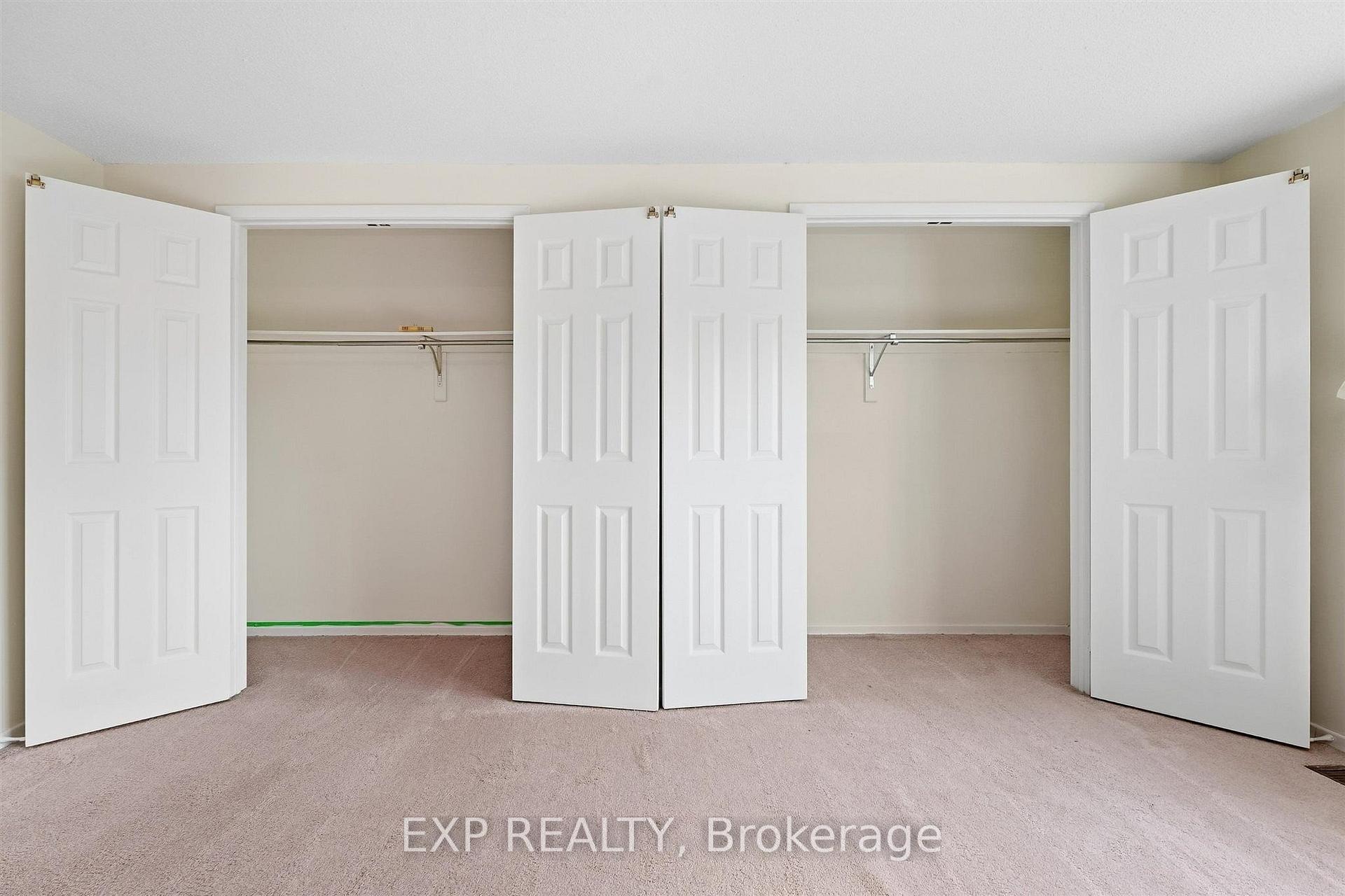 Photo 26 of 55 James Edward Drive, Markham, Middlefield — HOMEH