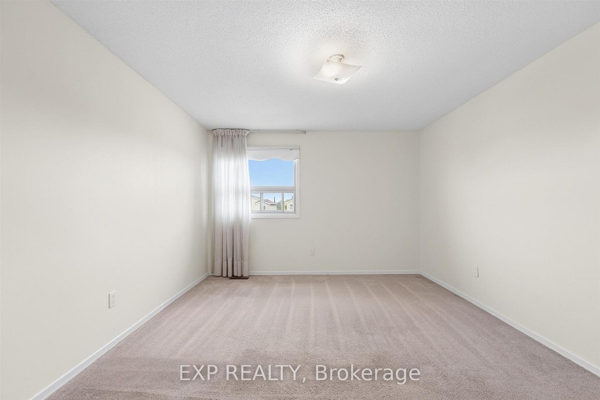 Photo 30 of 55 James Edward Drive, Markham, Middlefield — HOMEH
