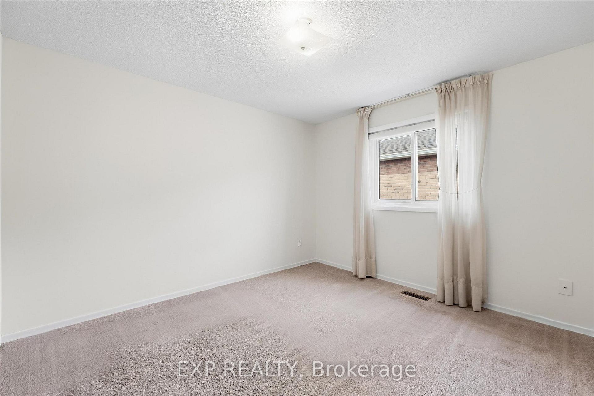 Photo 34 of 55 James Edward Drive, Markham, Middlefield — HOMEH