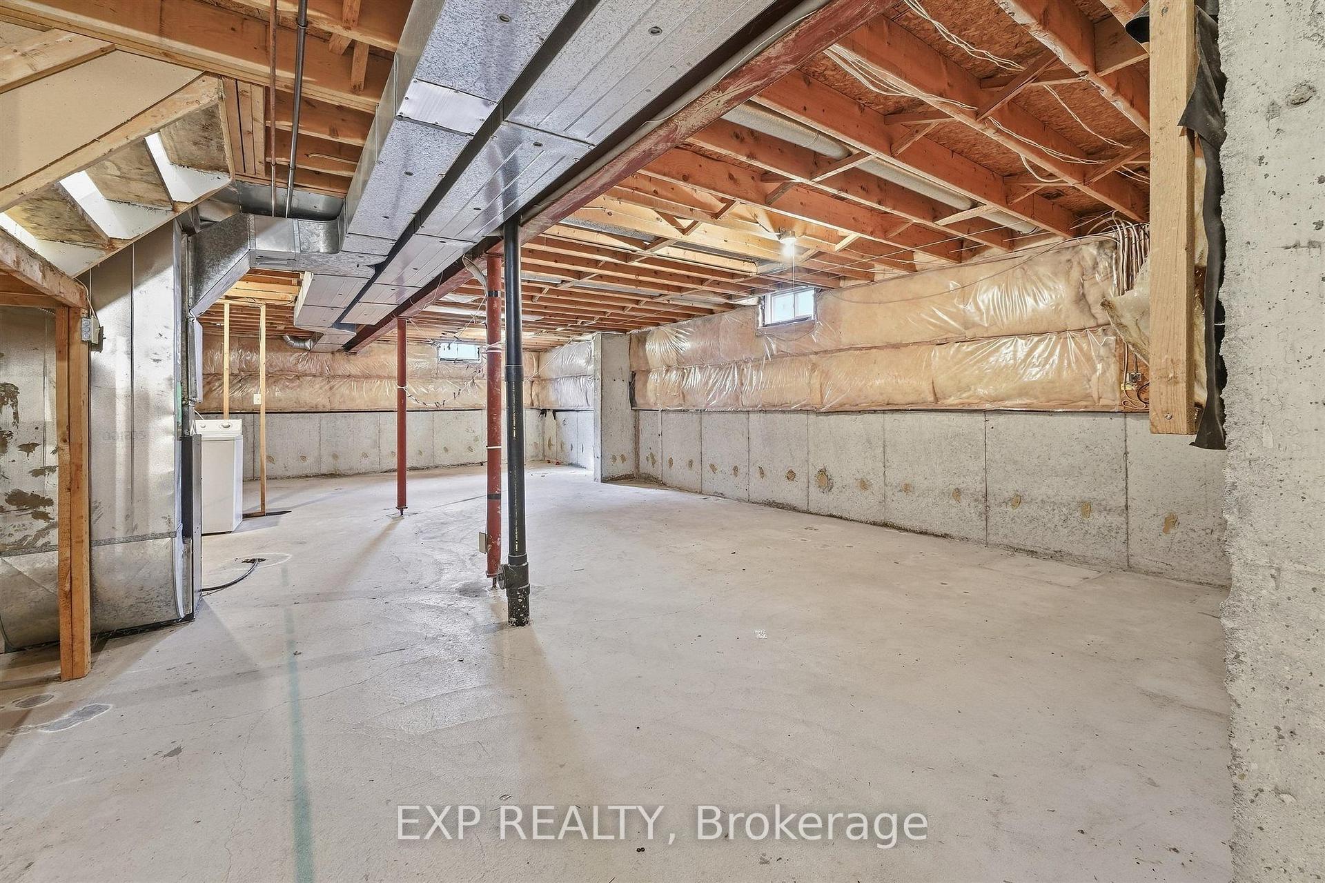 Photo 36 of 55 James Edward Drive, Markham, Middlefield — HOMEH