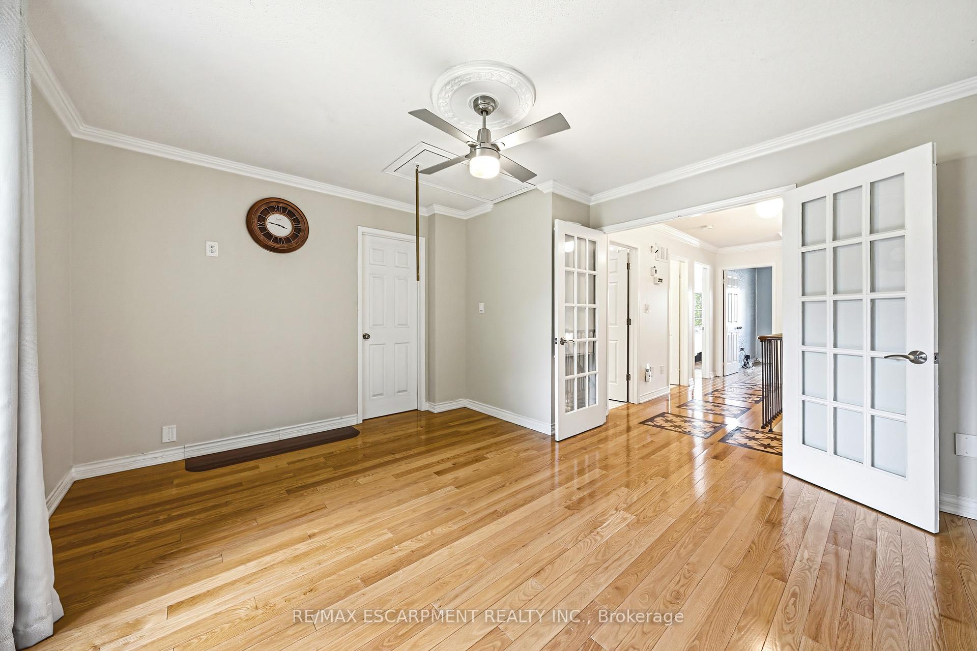 Photo 15 of Unit C, 2116 Prospect Street, Burlington, Brant — HOMEH