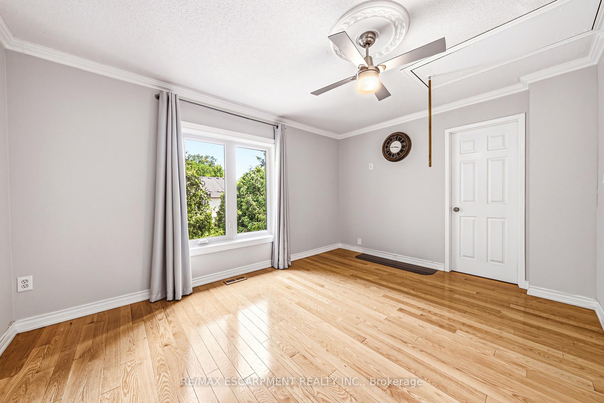 Photo 16 of Unit C, 2116 Prospect Street, Burlington, Brant — HOMEH