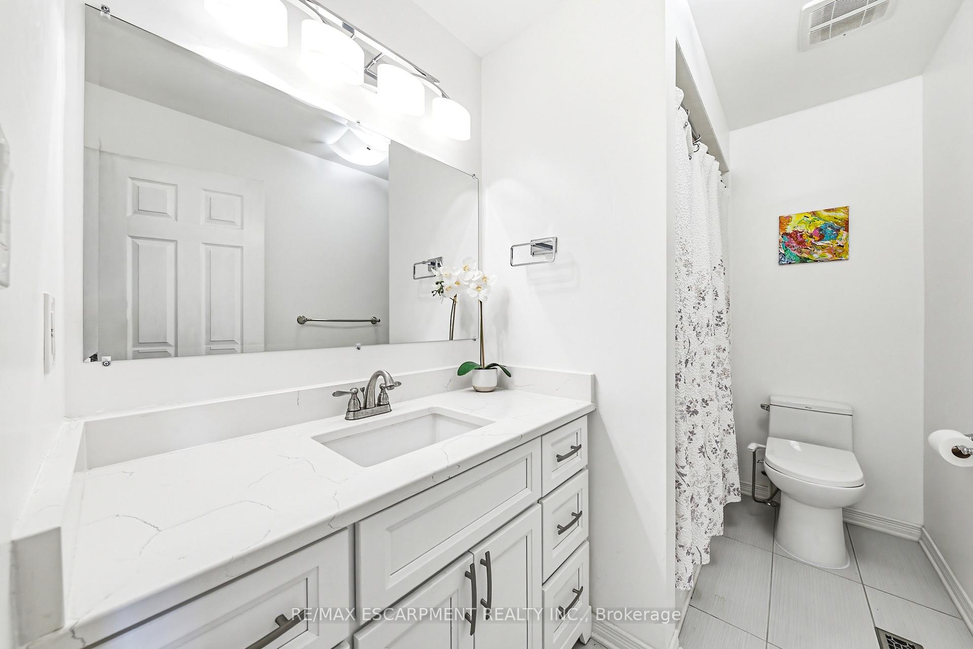Photo 22 of Unit C, 2116 Prospect Street, Burlington, Brant — HOMEH