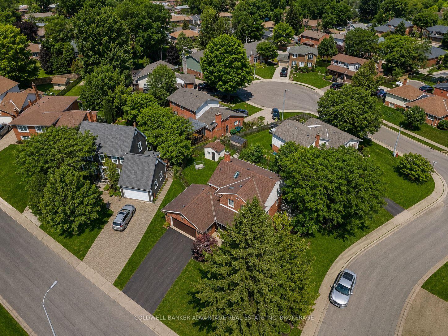 Photo 1 of 28 Dixon Crescent, Welland, N. Welland — HOMEH