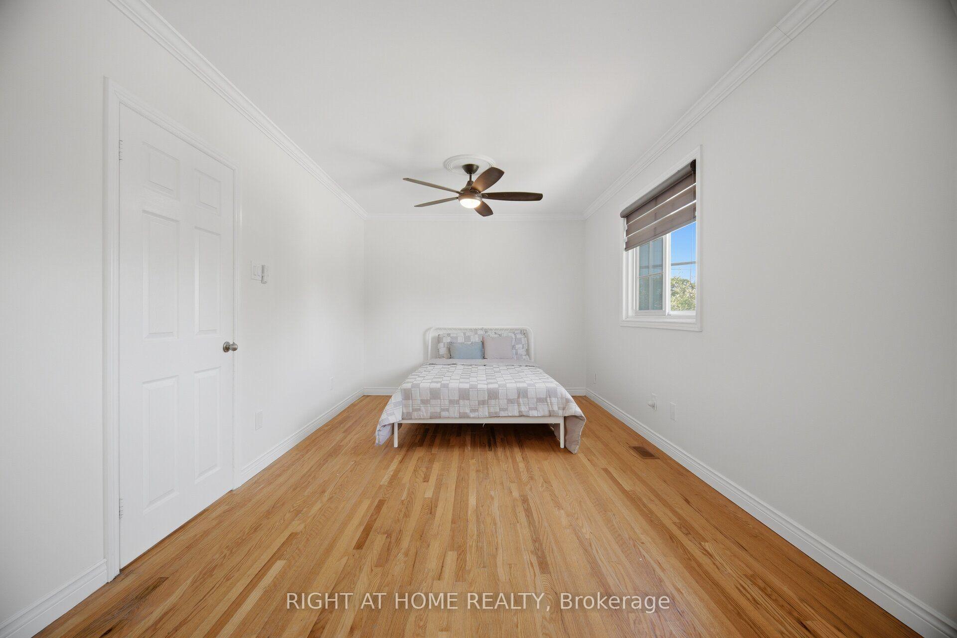 Photo 22 of 4 Rosefield Drive, Halton Hills, Georgetown — HOMEH
