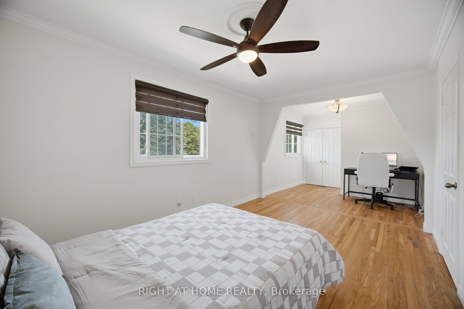 Photo 23 of 4 Rosefield Drive, Halton Hills, Georgetown — HOMEH