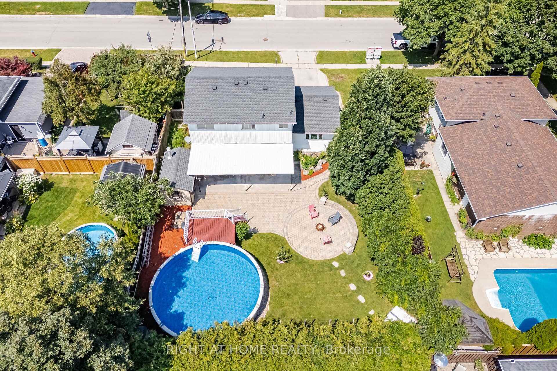 Photo 39 of 4 Rosefield Drive, Halton Hills, Georgetown — HOMEH