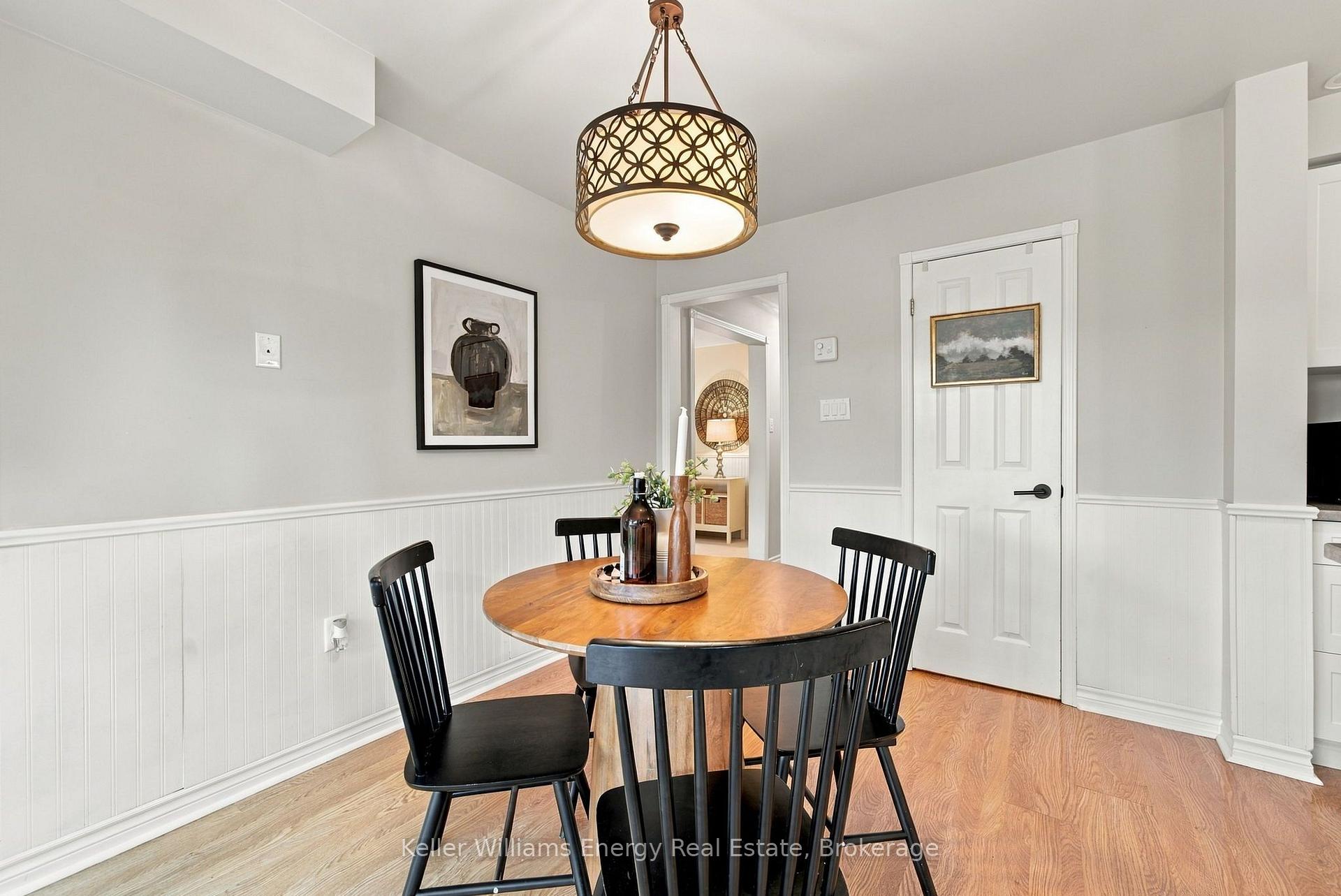 Photo 8 of 123 Erickson Drive, Whitby, Blue Grass Meadows — HOMEH