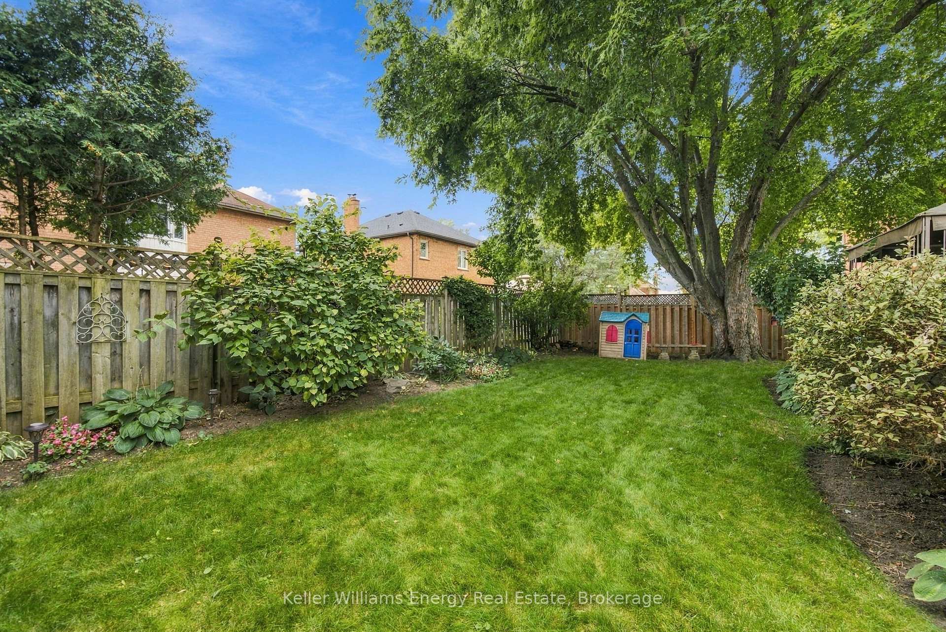 Photo 44 of 123 Erickson Drive, Whitby, Blue Grass Meadows — HOMEH