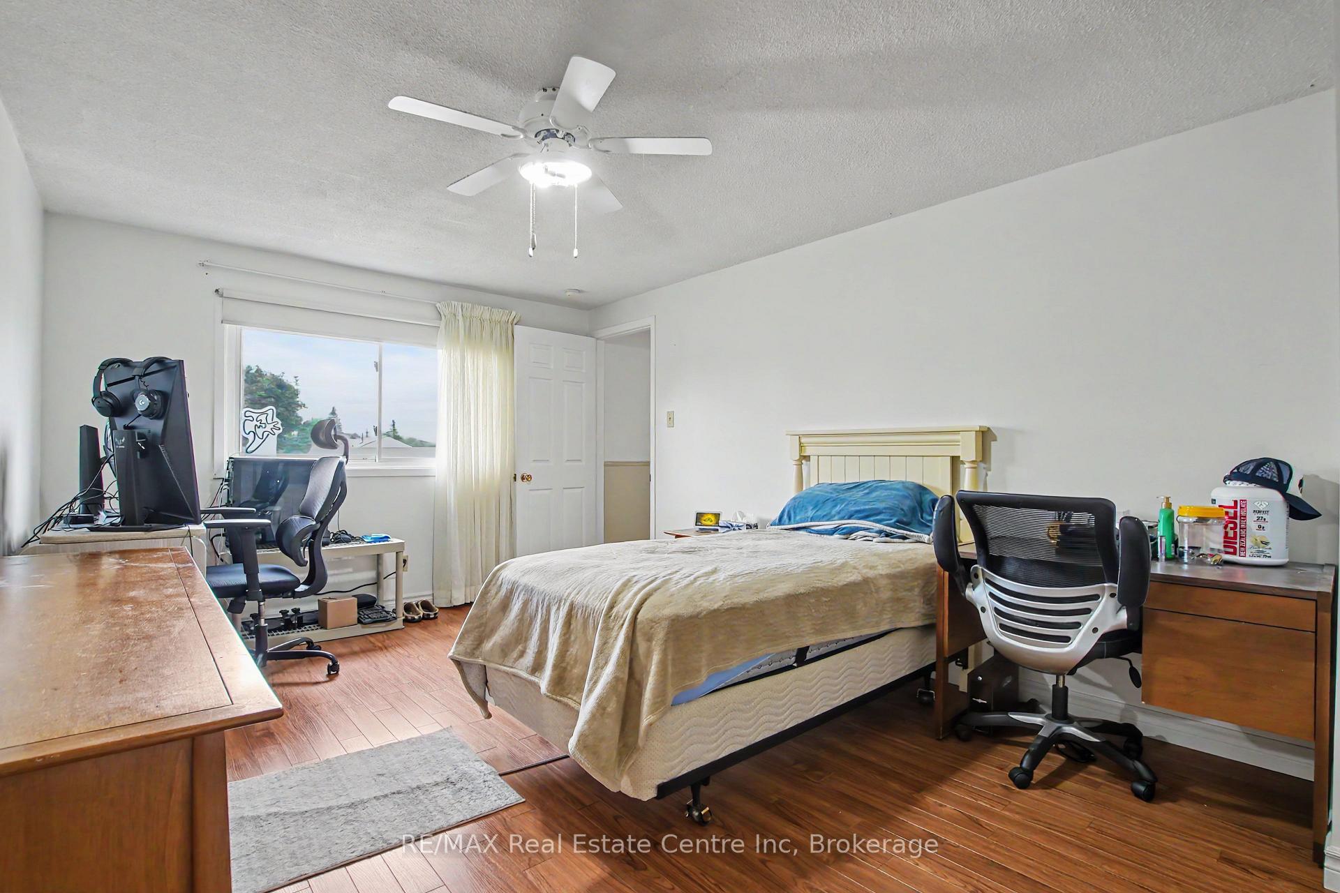 Photo 23 of Unit D, 78 Rolling Meadows Drive, Kitchener, Forest Heights — HOMEH