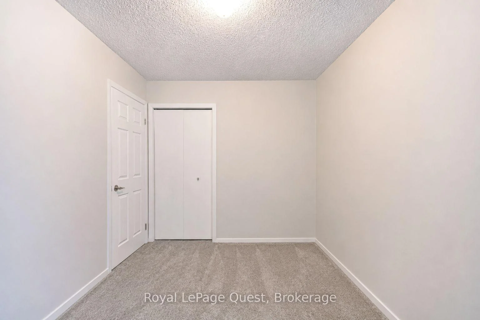 Photo 41 of 4 Kehoe Court, Orillia — HOMEH