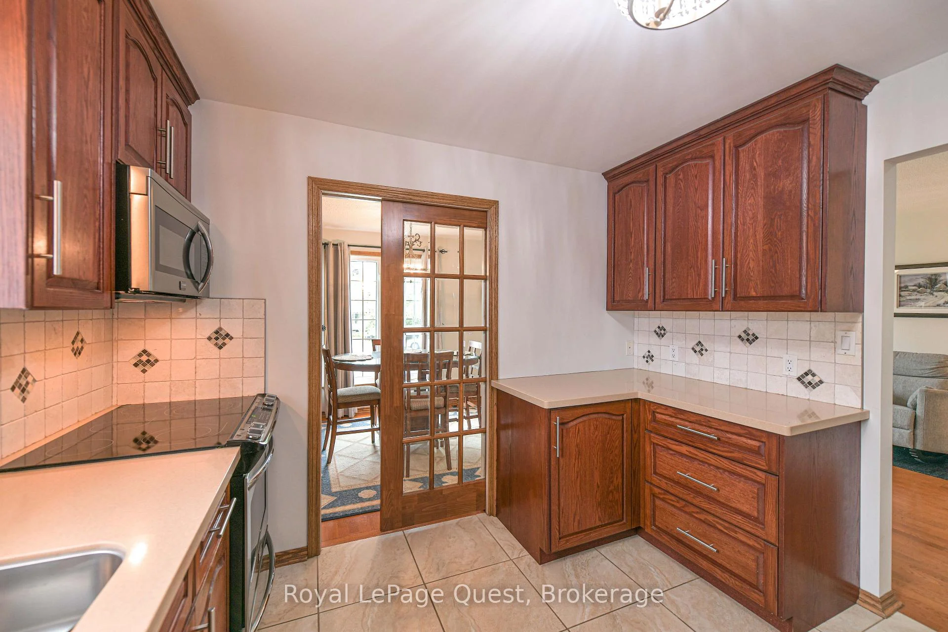 Photo 47 of 4 Kehoe Court, Orillia — HOMEH