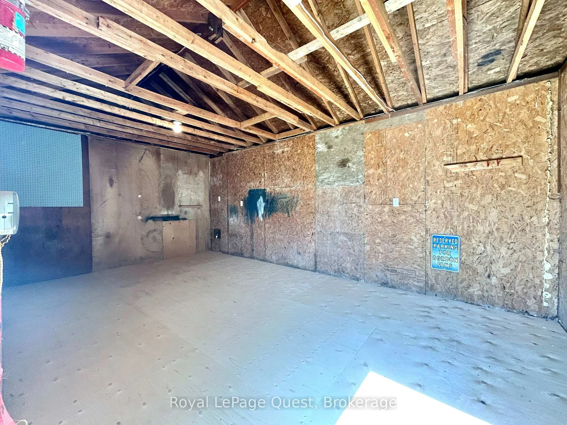 Photo 92 of 4 Kehoe Court, Orillia — HOMEH