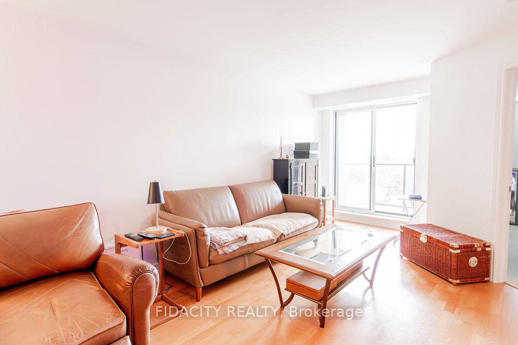 Photo 6 of Unit 602, 314 Central Park Drive, Ottawa, Central Park — HOMEH