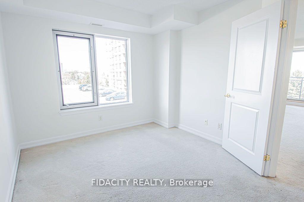 Photo 9 of Unit 4B, 310 Central Park Drive, Ottawa, Central Park — HOMEH