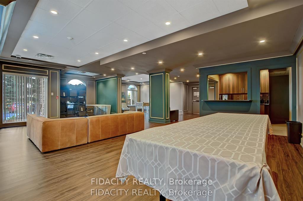 Photo 16 of Unit 4B, 310 Central Park Drive, Ottawa, Central Park — HOMEH