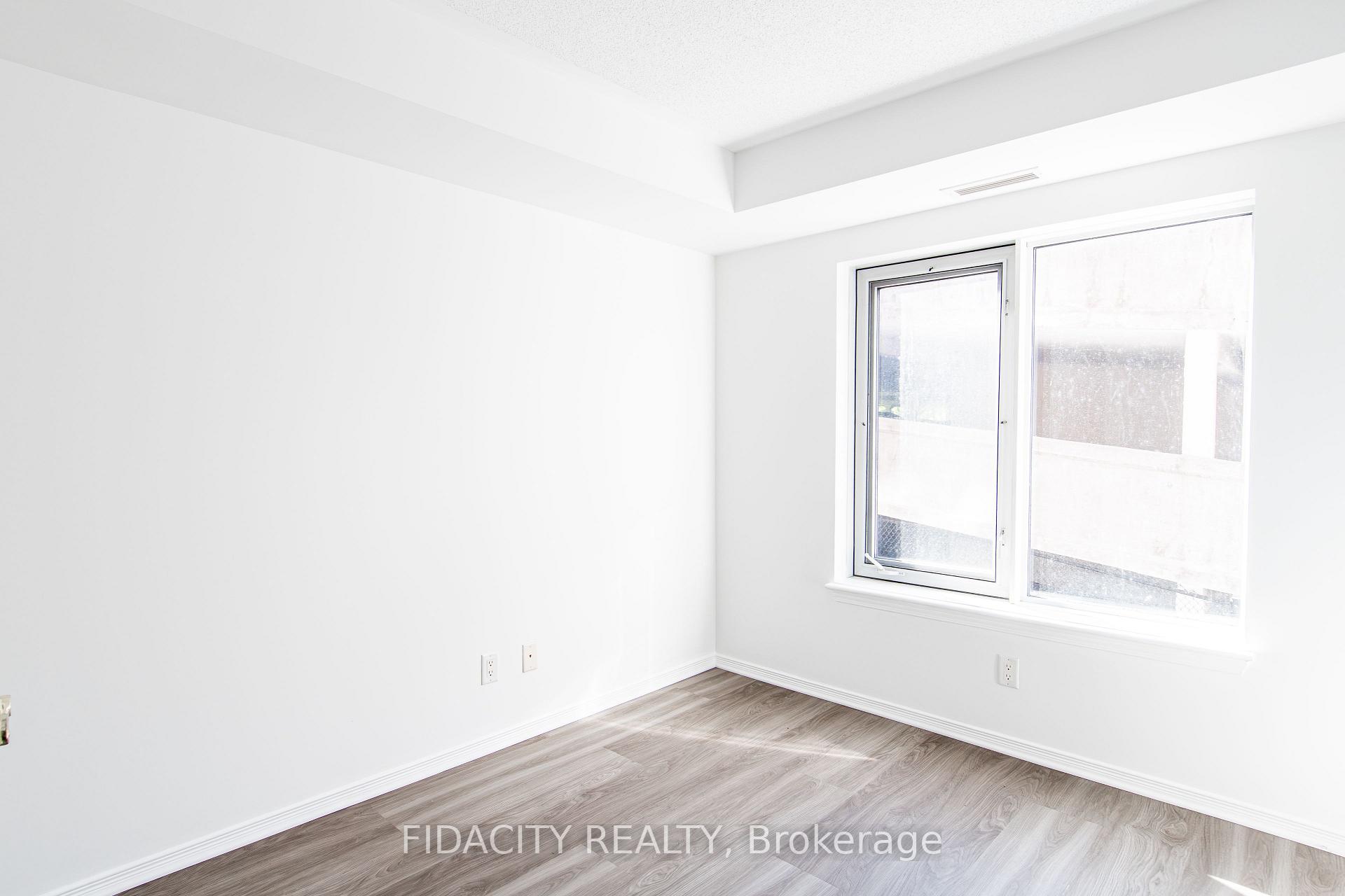 Photo 10 of Unit 2A, 310 Central Park Drive, Ottawa, Central Park — HOMEH