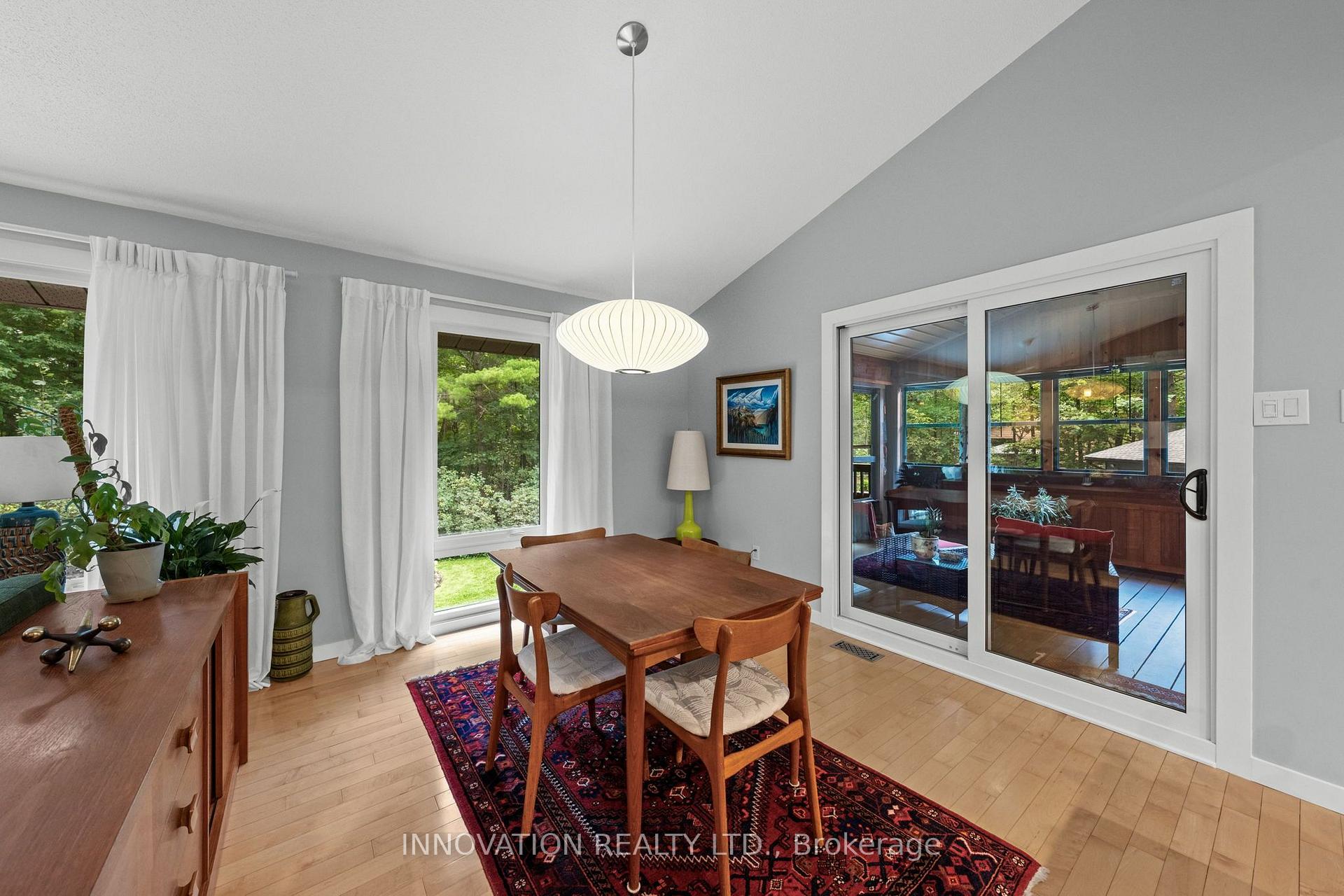 Photo 17 of 108 Glennview Place, Ottawa, Carp — HOMEH