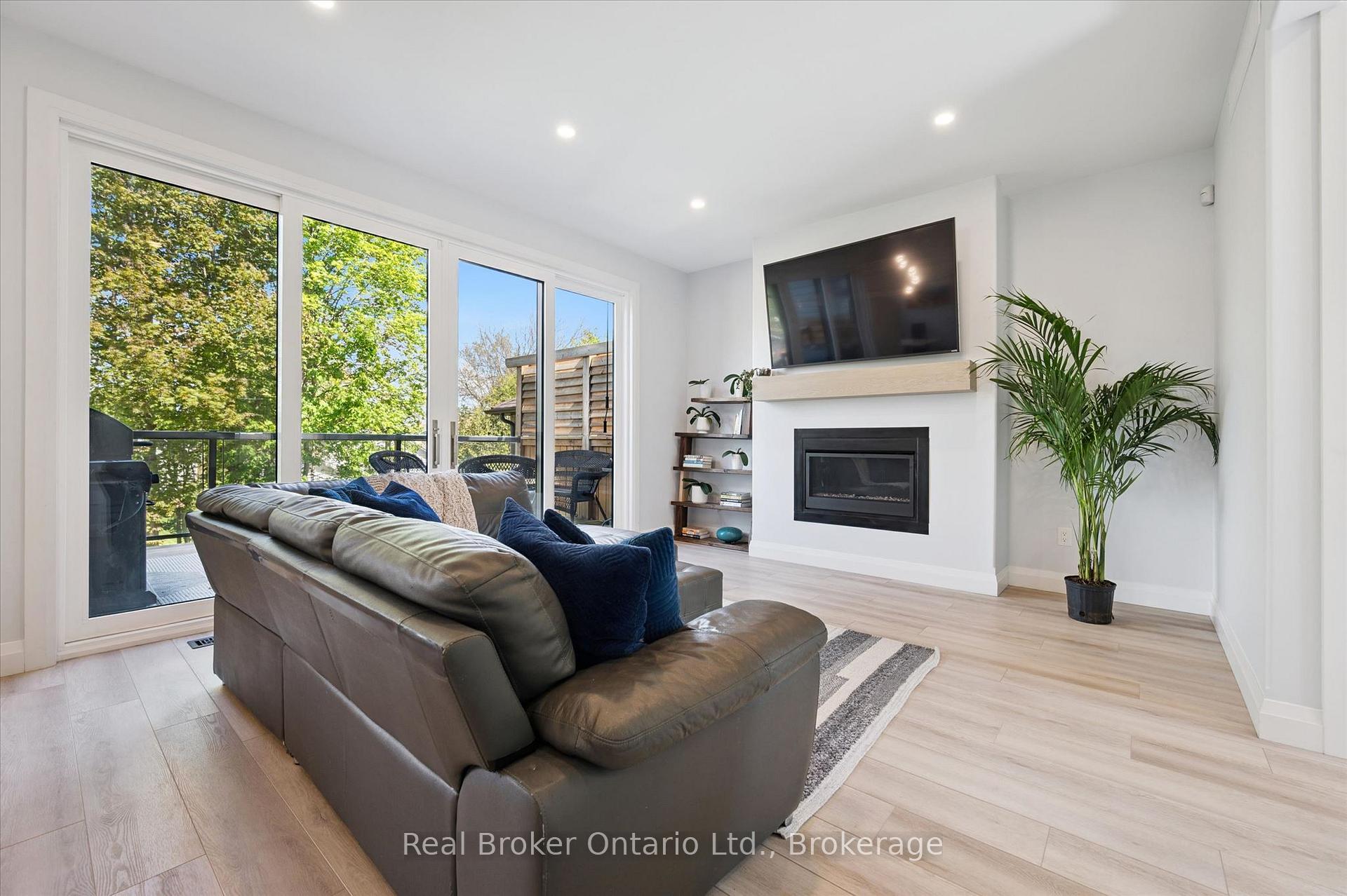 Photo 8 of 46 Washington Street, Brant, Paris — HOMEH