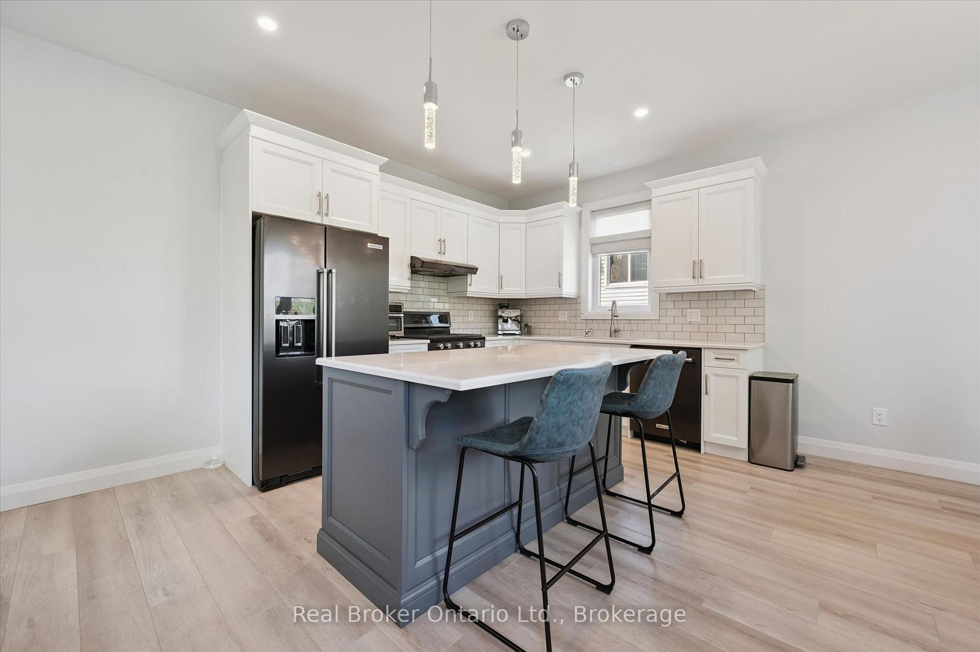 Photo 11 of 46 Washington Street, Brant, Paris — HOMEH
