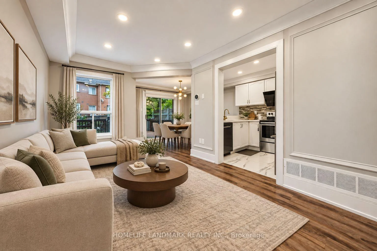 Photo 14 of 92 Denton Circle, Vaughan, Maple — HOMEH