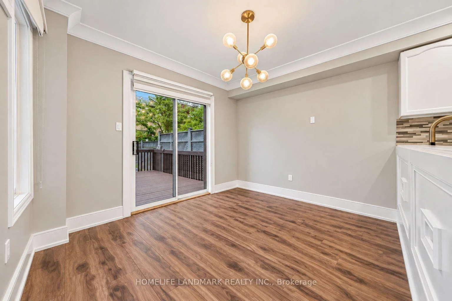 Photo 17 of 92 Denton Circle, Vaughan, Maple — HOMEH