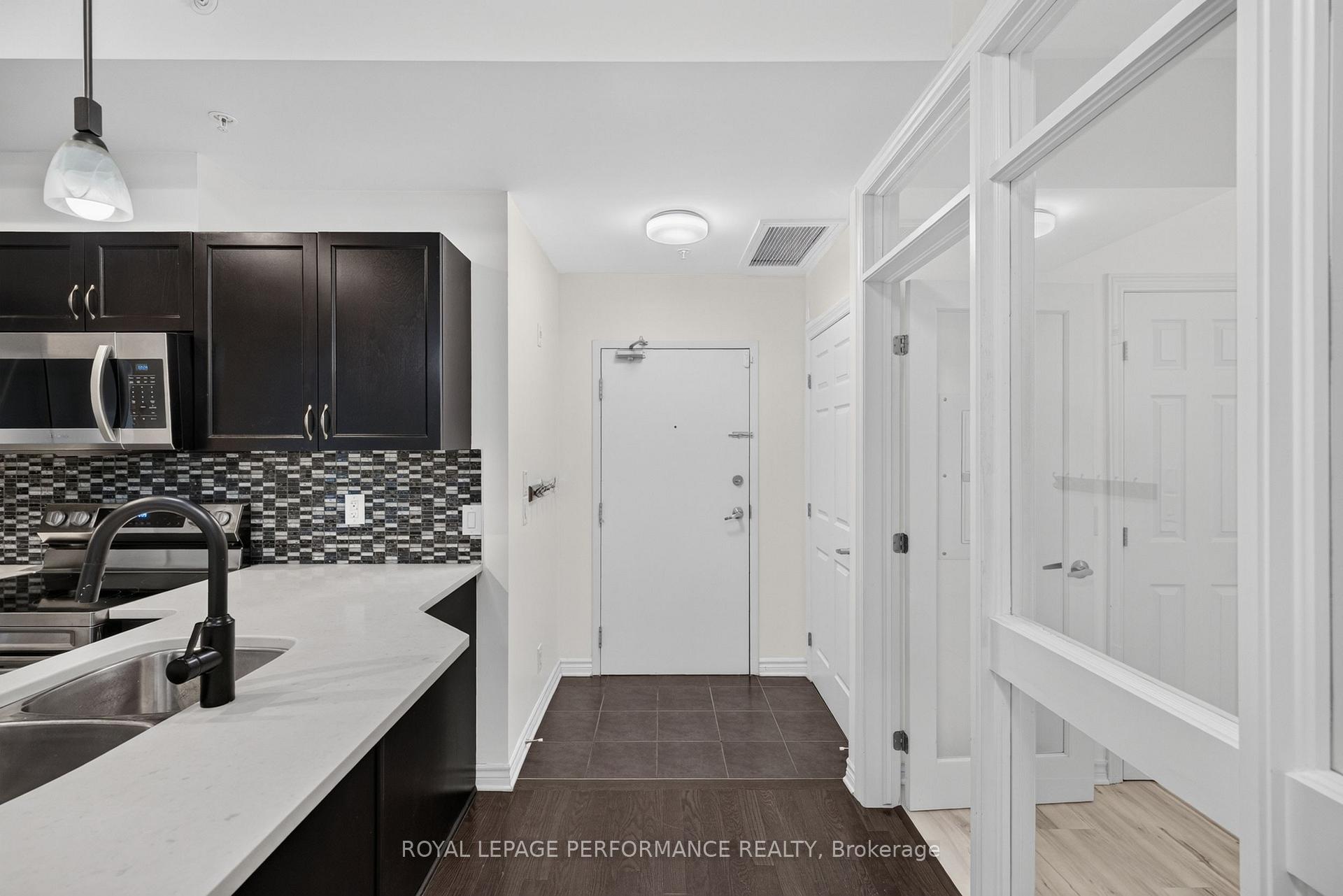 Photo 4 of Unit 107, 1201 Ohio Street, Ottawa, Billings Bridge — HOMEH
