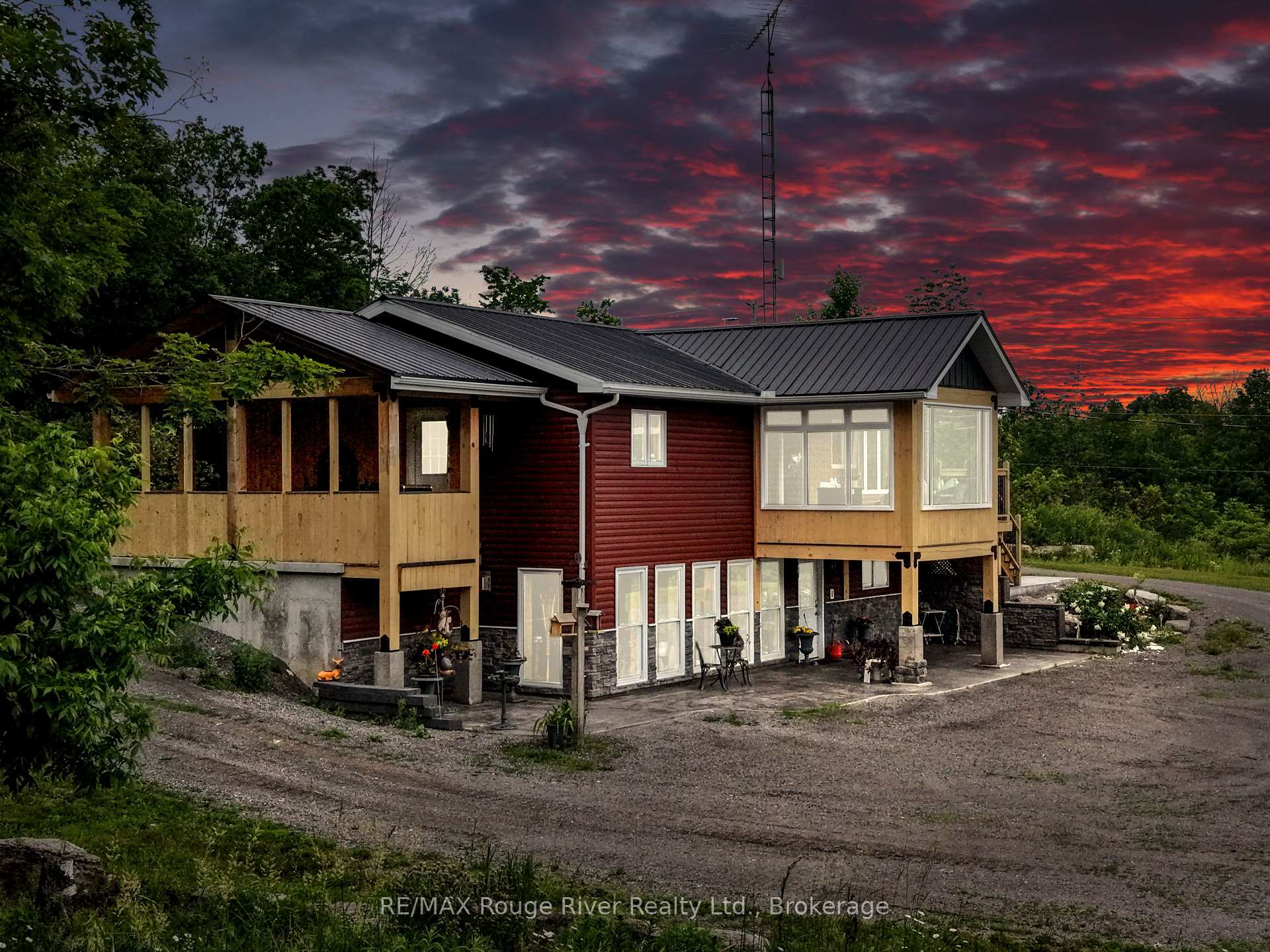 Photo of 559 County Road 47 N