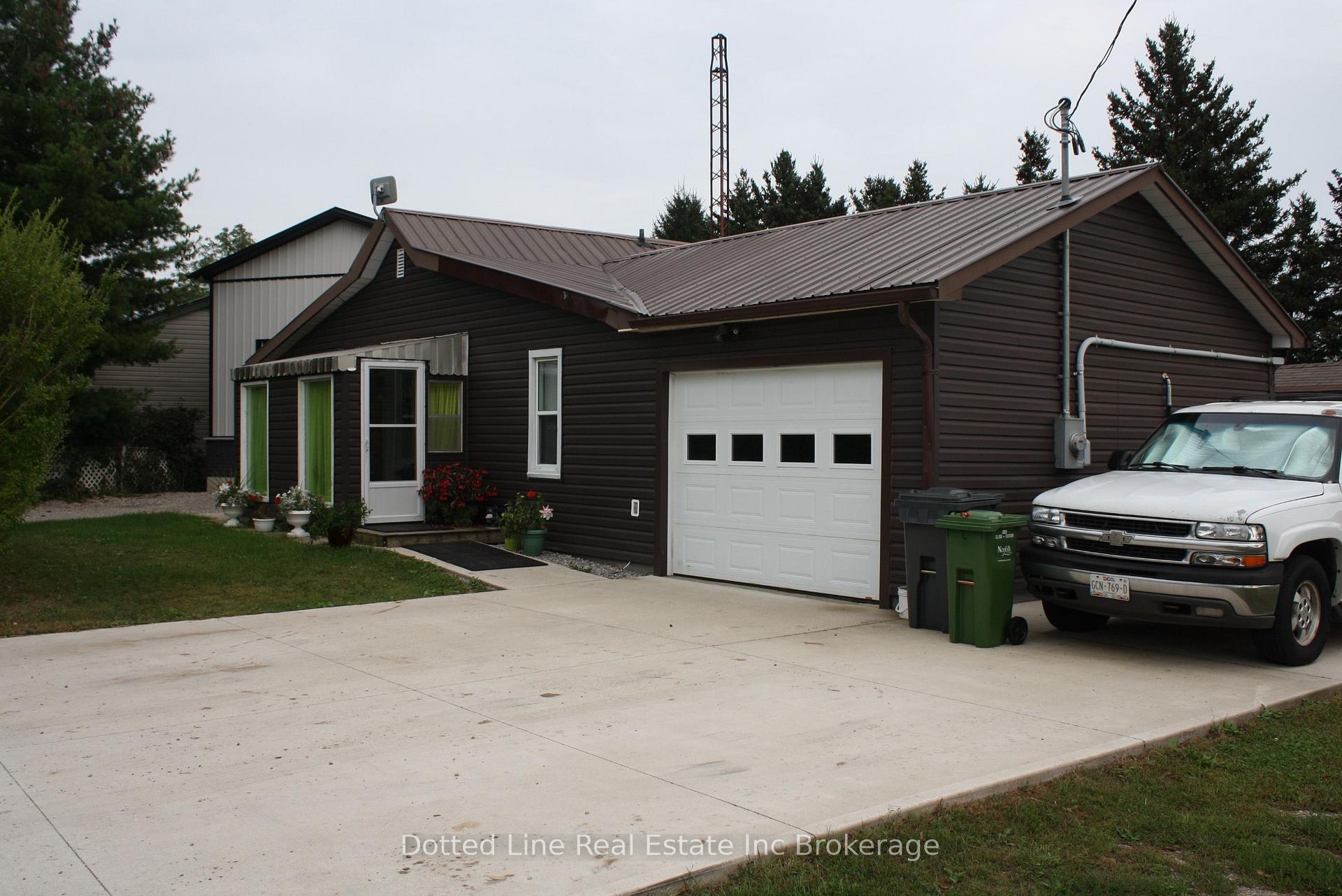 Photo of 334 Glen Meyer Road