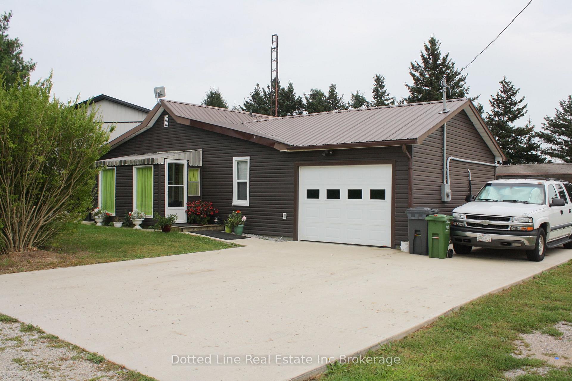 Photo 2 of 334 Glen Meyer Road, Norfolk, Glen Meyer — HOMEH