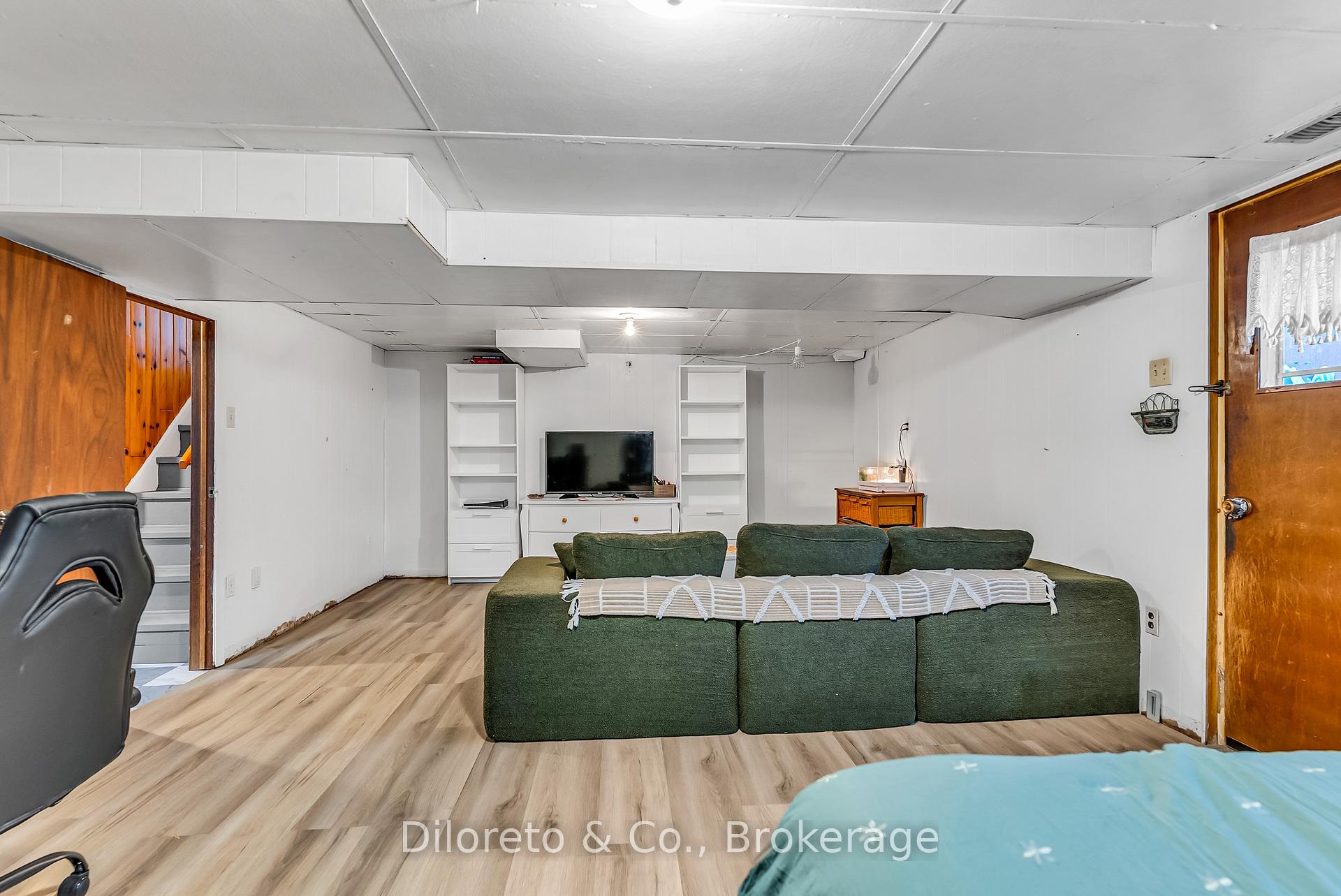 Photo 39 of 65 Mountford Drive, Guelph, Grange Road — HOMEH
