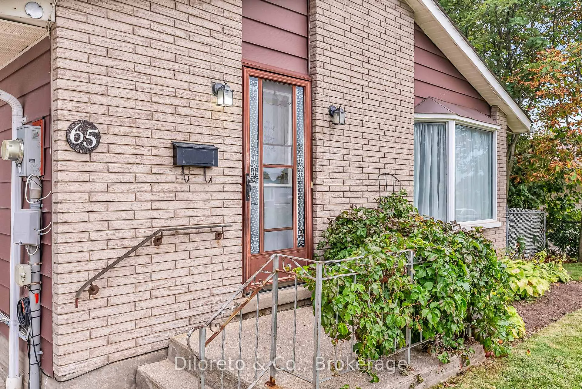 Photo 4 of 65 Mountford Drive, Guelph, Grange Road — HOMEH