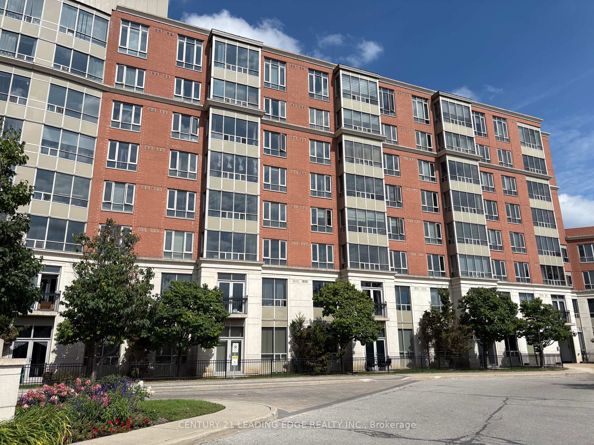 Photo 2 of Unit 107, 7373 Kennedy Road, Markham, Milliken Mills East — HOMEH
