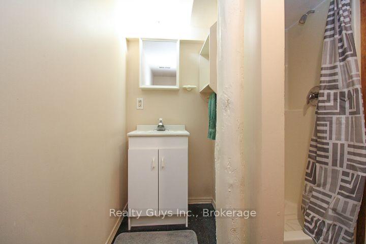 Photo 30 of 590 Mccannan Avenue, Peterborough, Town Ward 3 — HOMEH