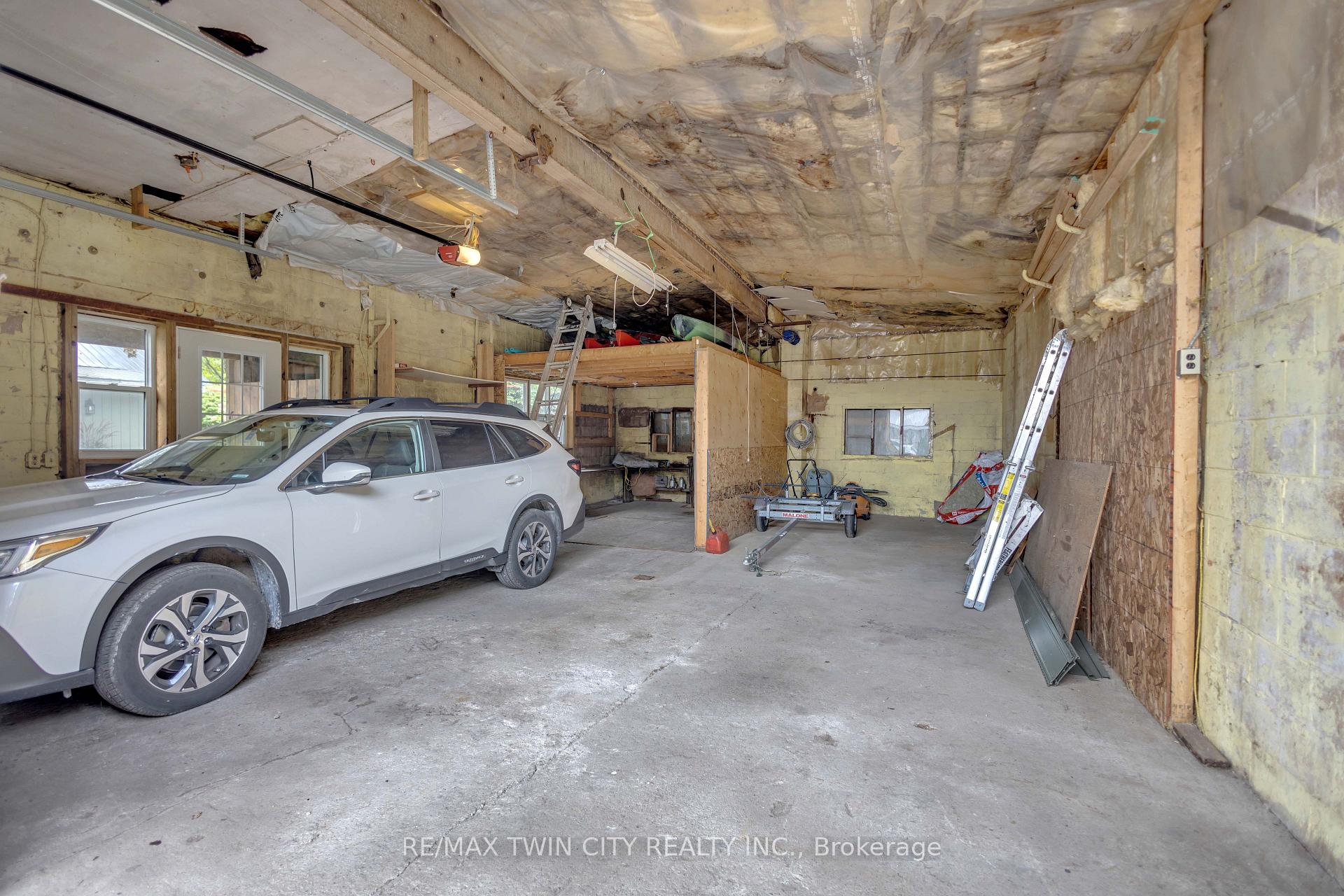 Photo 22 of 79 Oak Street, Norfolk, Simcoe — HOMEH