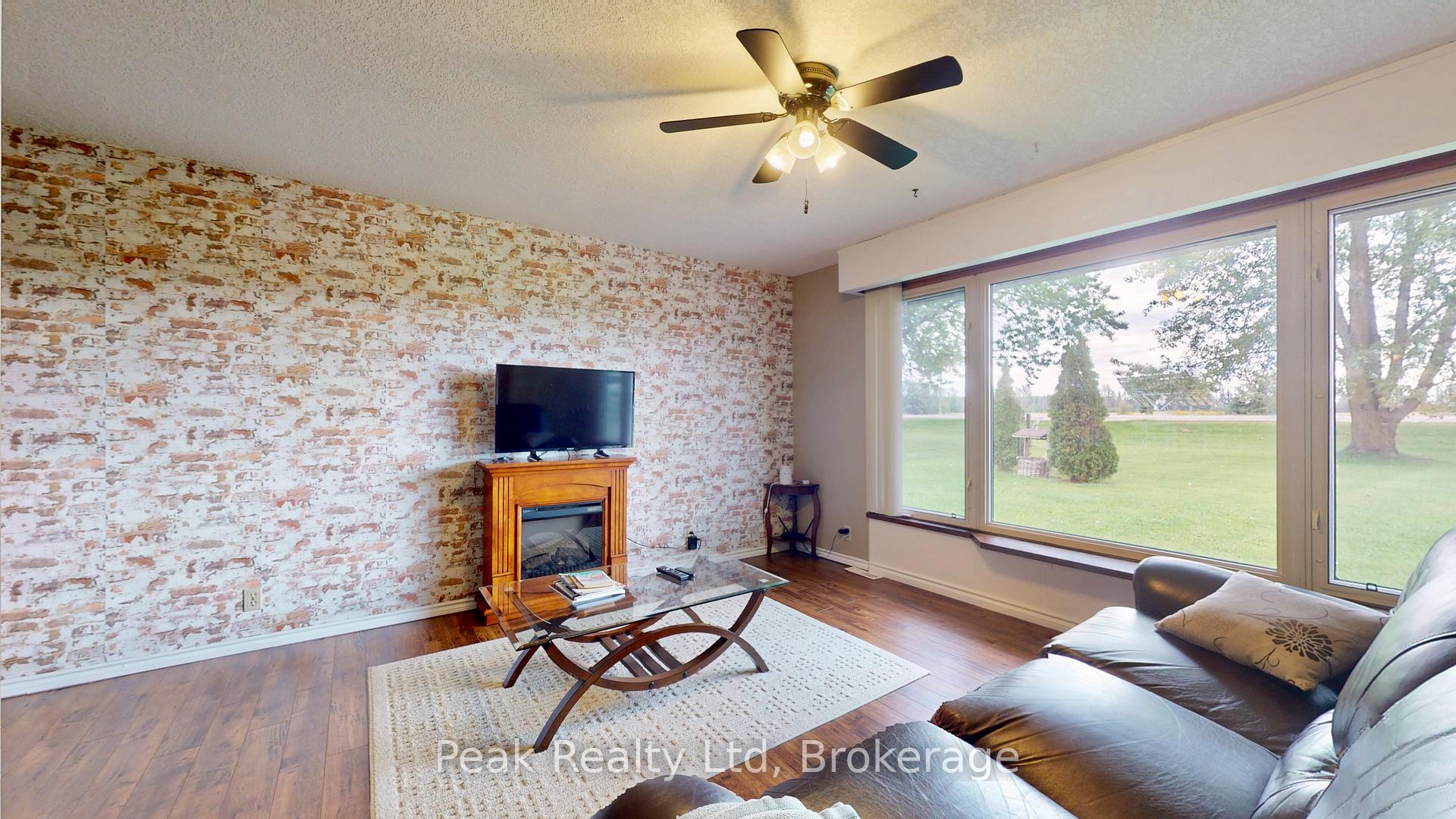 Photo 3 of 7418 Road 164, North Perth, Elma — HOMEH