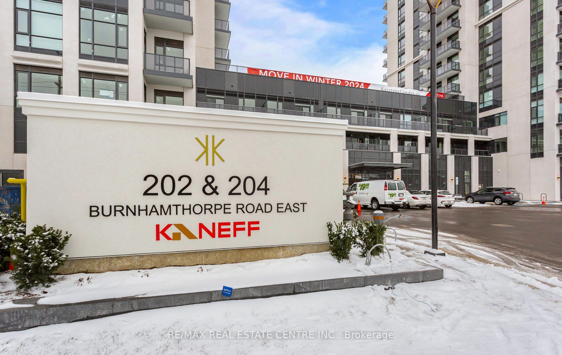 Photo 3 of Unit 1307, 204 Burnhamthorpe Road E, Mississauga, Mississauga Valleys — HOMEH