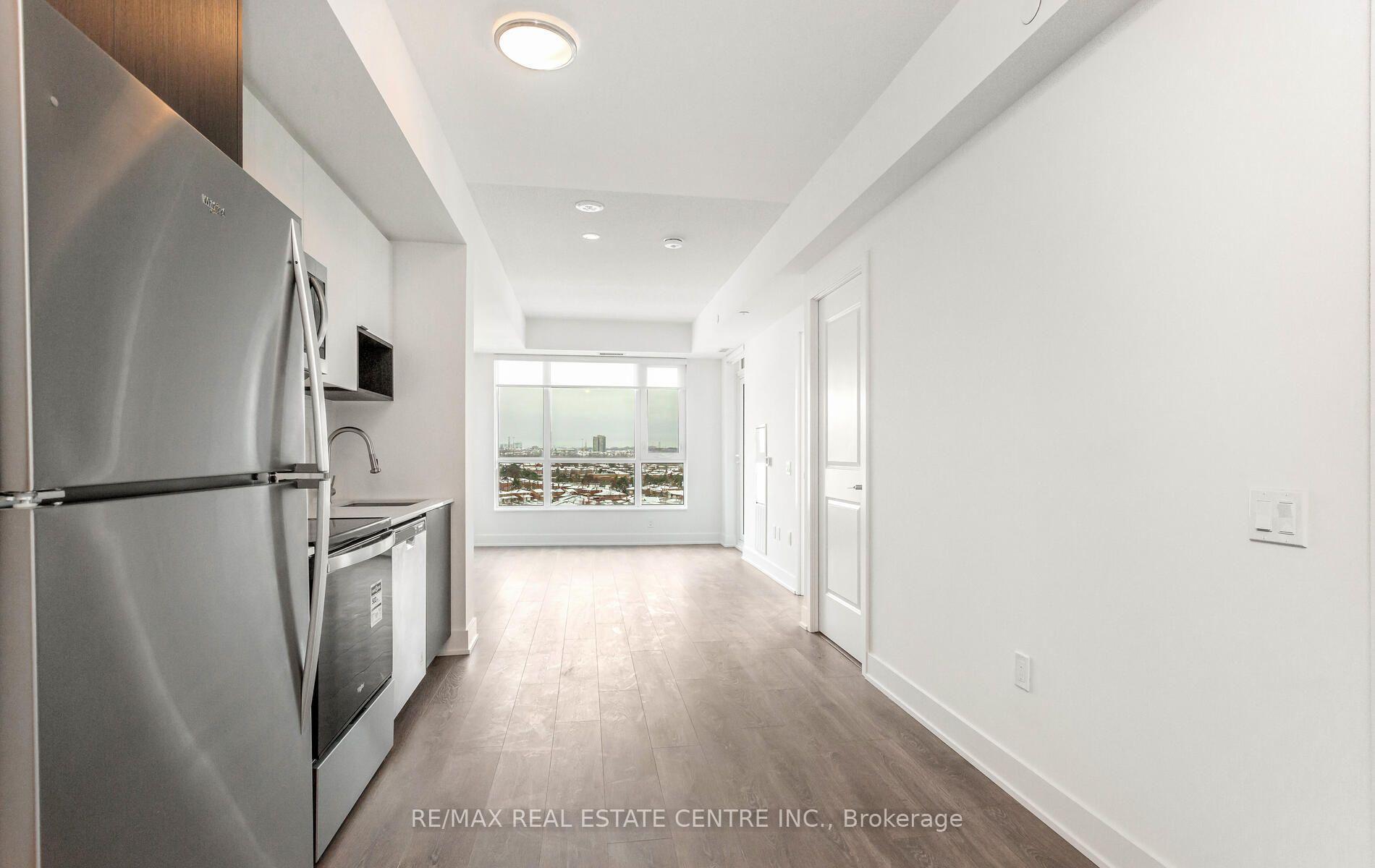 Photo 9 of Unit 1307, 204 Burnhamthorpe Road E, Mississauga, Mississauga Valleys — HOMEH