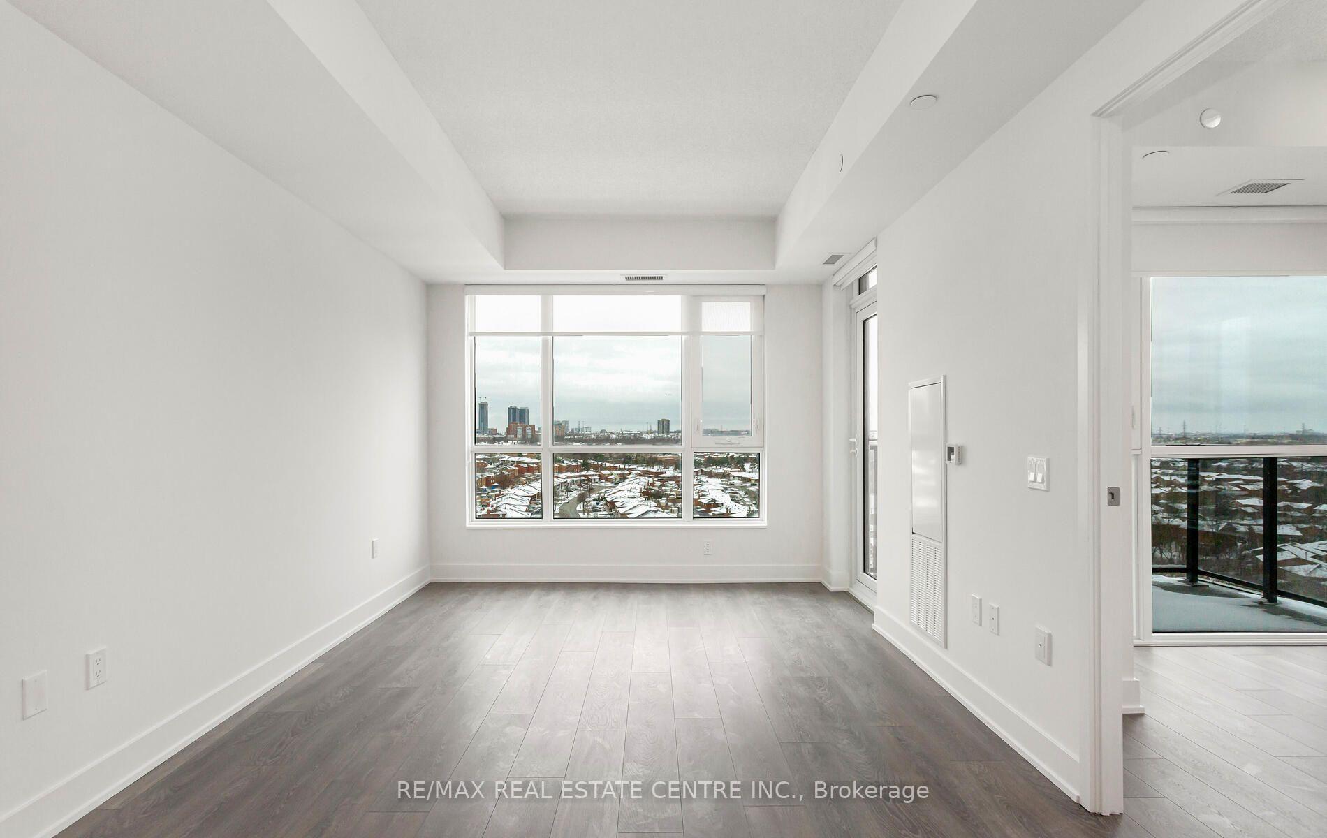 Photo 13 of Unit 1307, 204 Burnhamthorpe Road E, Mississauga, Mississauga Valleys — HOMEH