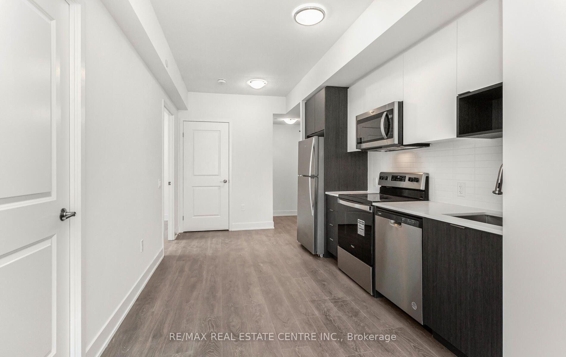Photo 17 of Unit 1307, 204 Burnhamthorpe Road E, Mississauga, Mississauga Valleys — HOMEH