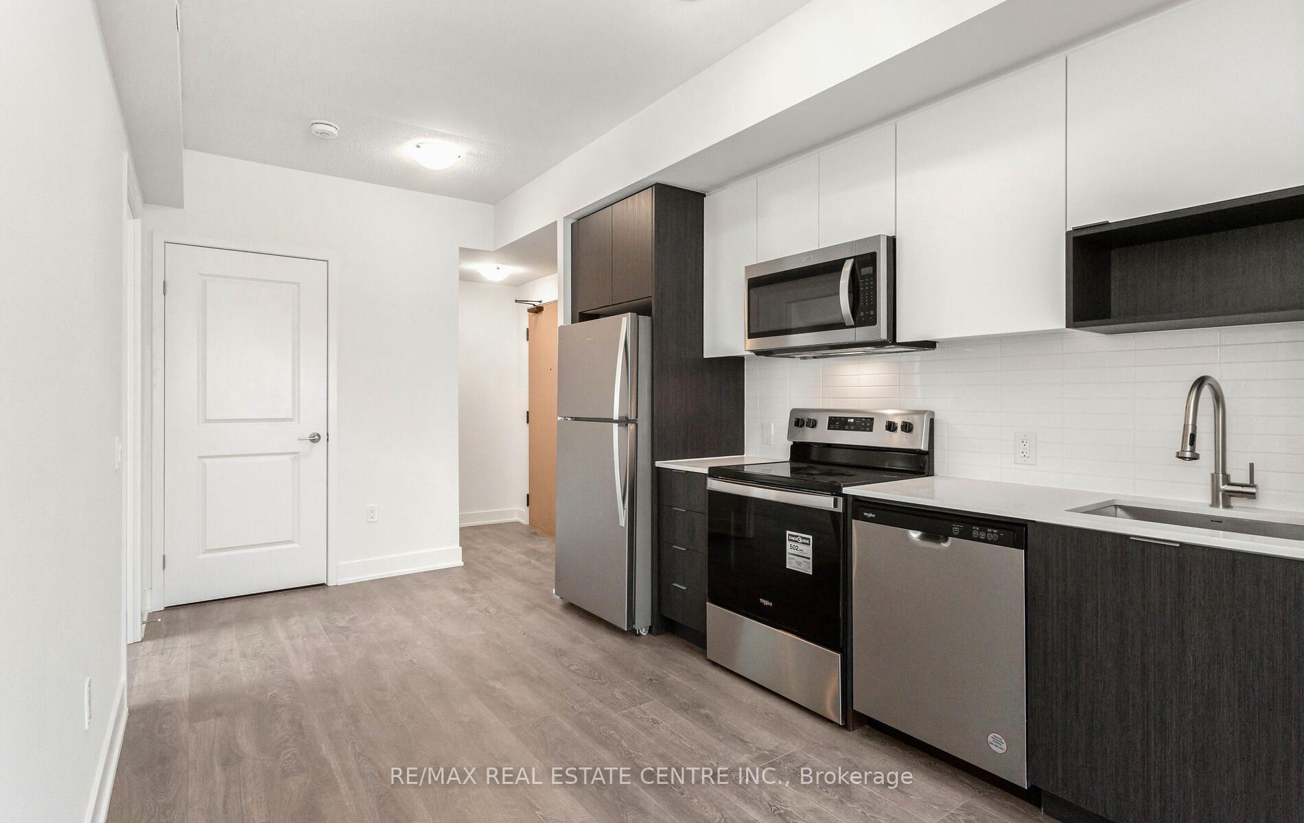 Photo 18 of Unit 1307, 204 Burnhamthorpe Road E, Mississauga, Mississauga Valleys — HOMEH