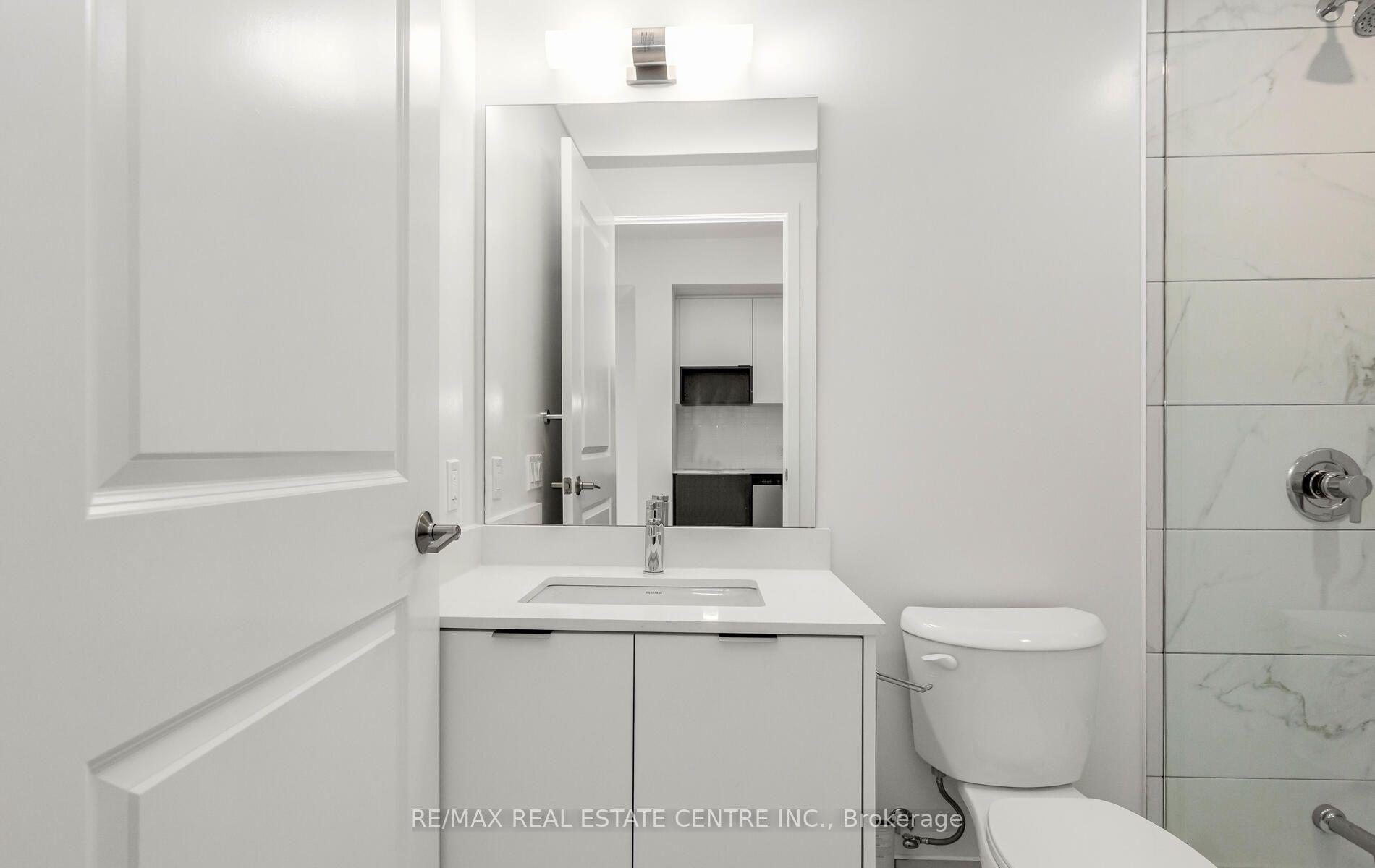 Photo 21 of Unit 1307, 204 Burnhamthorpe Road E, Mississauga, Mississauga Valleys — HOMEH
