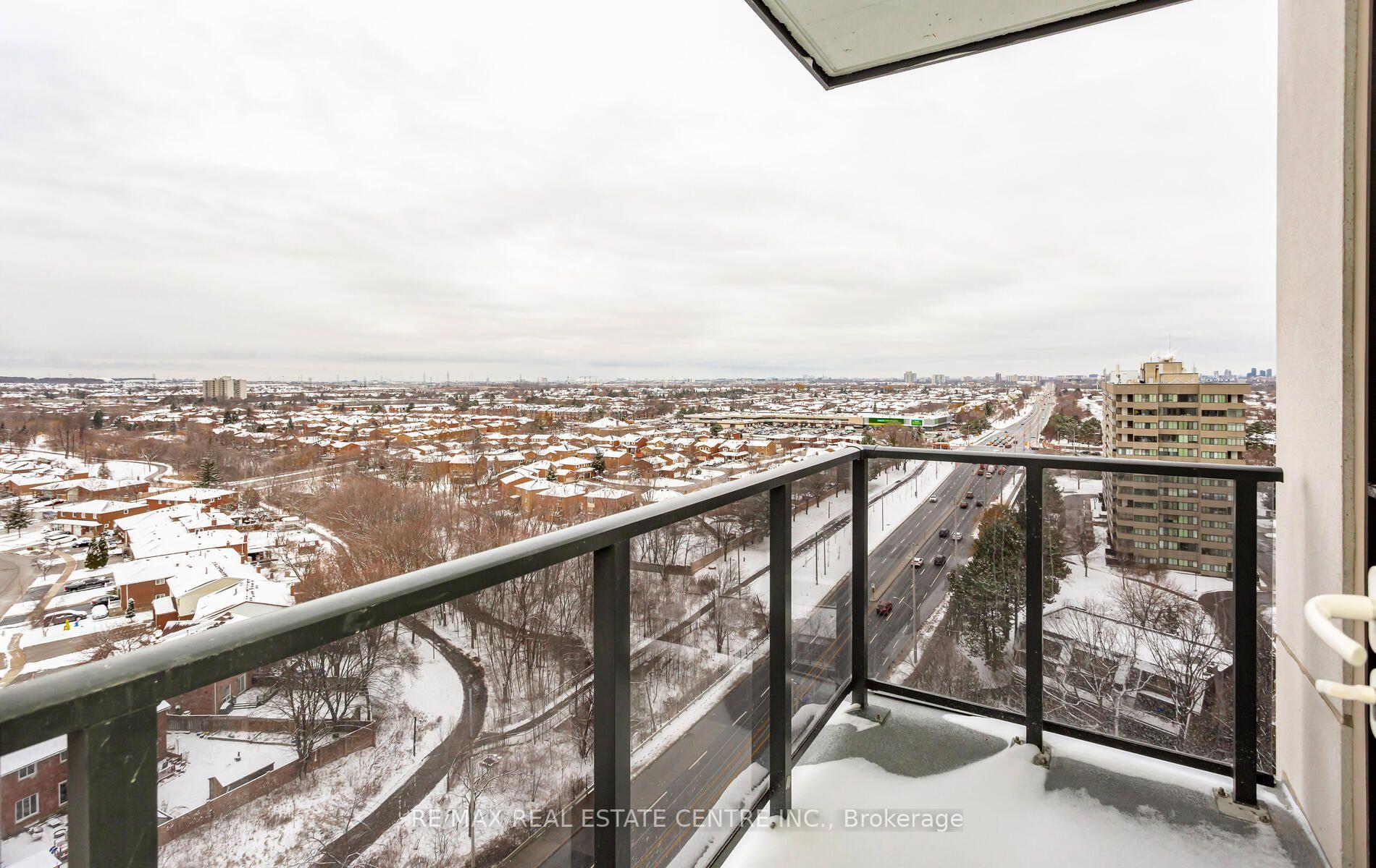 Photo 30 of Unit 1307, 204 Burnhamthorpe Road E, Mississauga, Mississauga Valleys — HOMEH