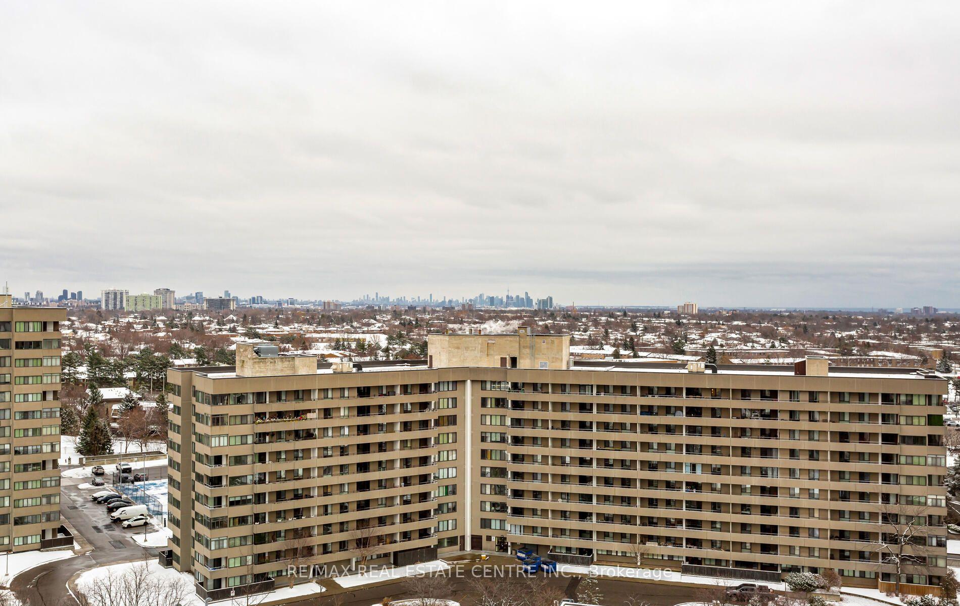 Photo 33 of Unit 1307, 204 Burnhamthorpe Road E, Mississauga, Mississauga Valleys — HOMEH