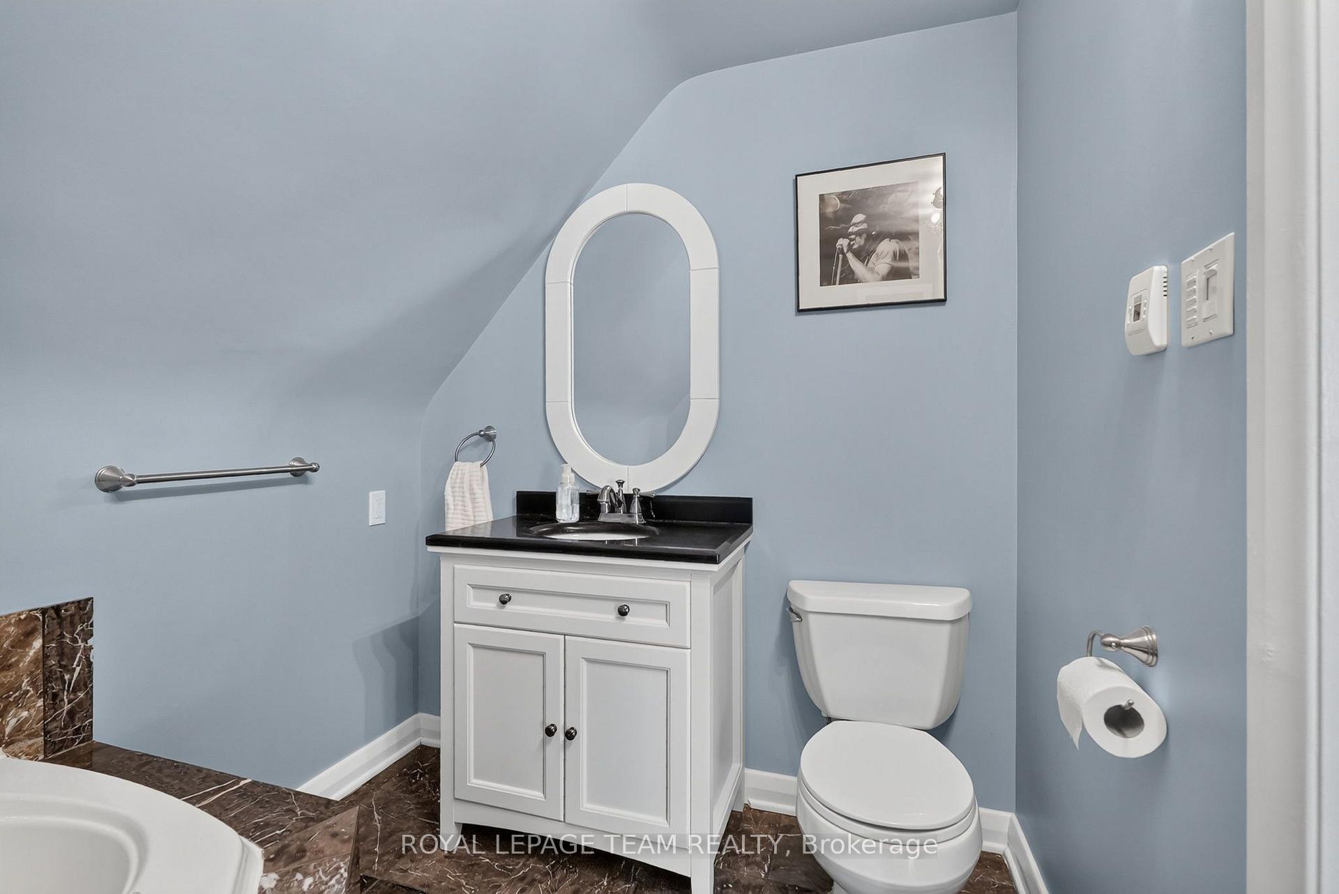 Photo 27 of 567 Redwood Avenue, Ottawa, McKellar/Highland — HOMEH