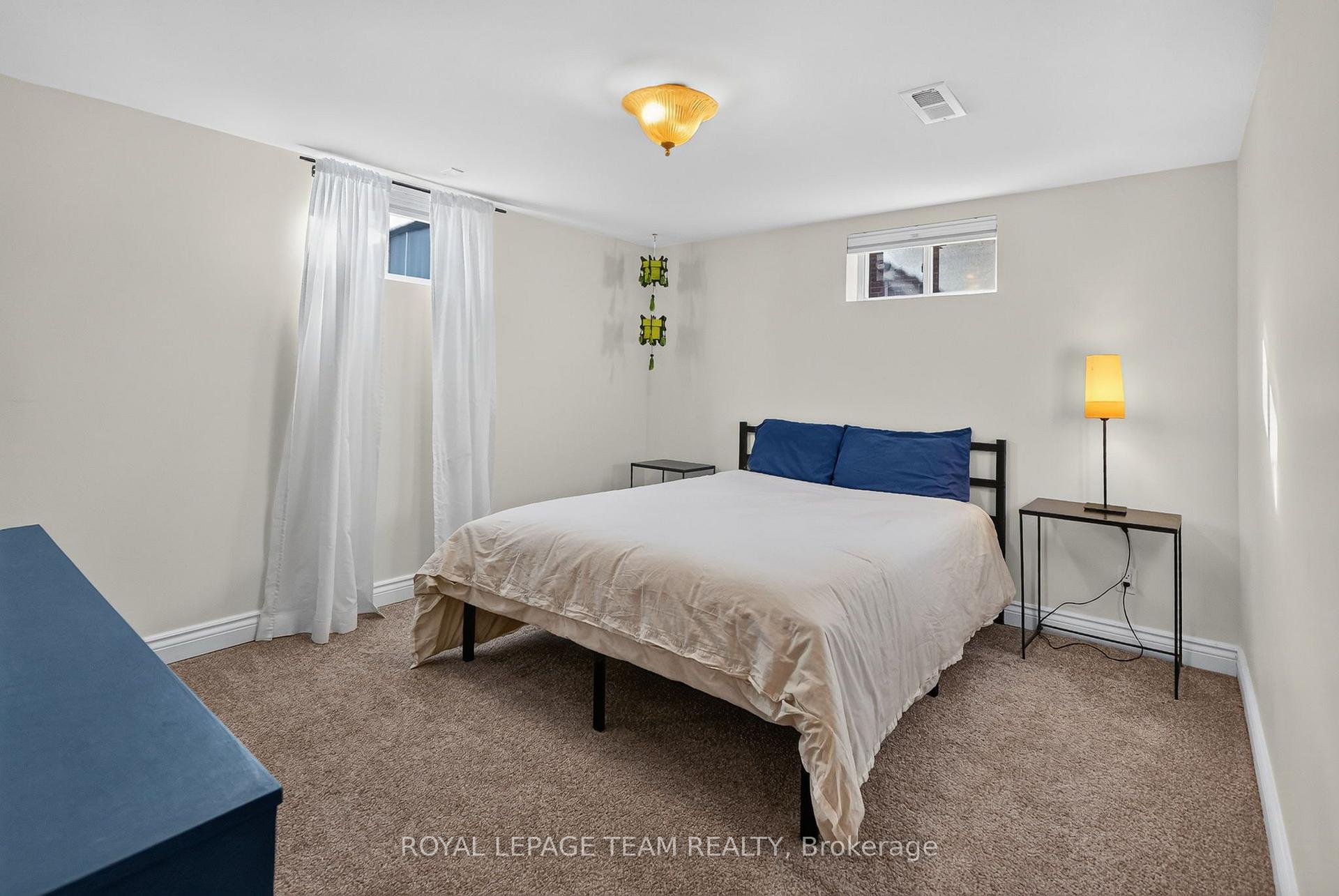 Photo 30 of 567 Redwood Avenue, Ottawa, McKellar/Highland — HOMEH