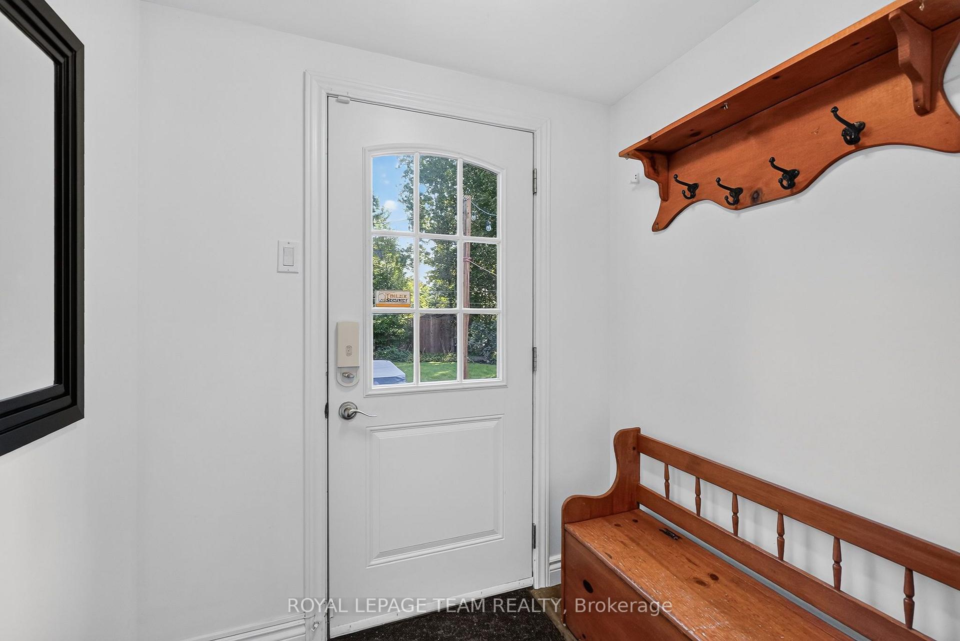 Photo 33 of 567 Redwood Avenue, Ottawa, McKellar/Highland — HOMEH