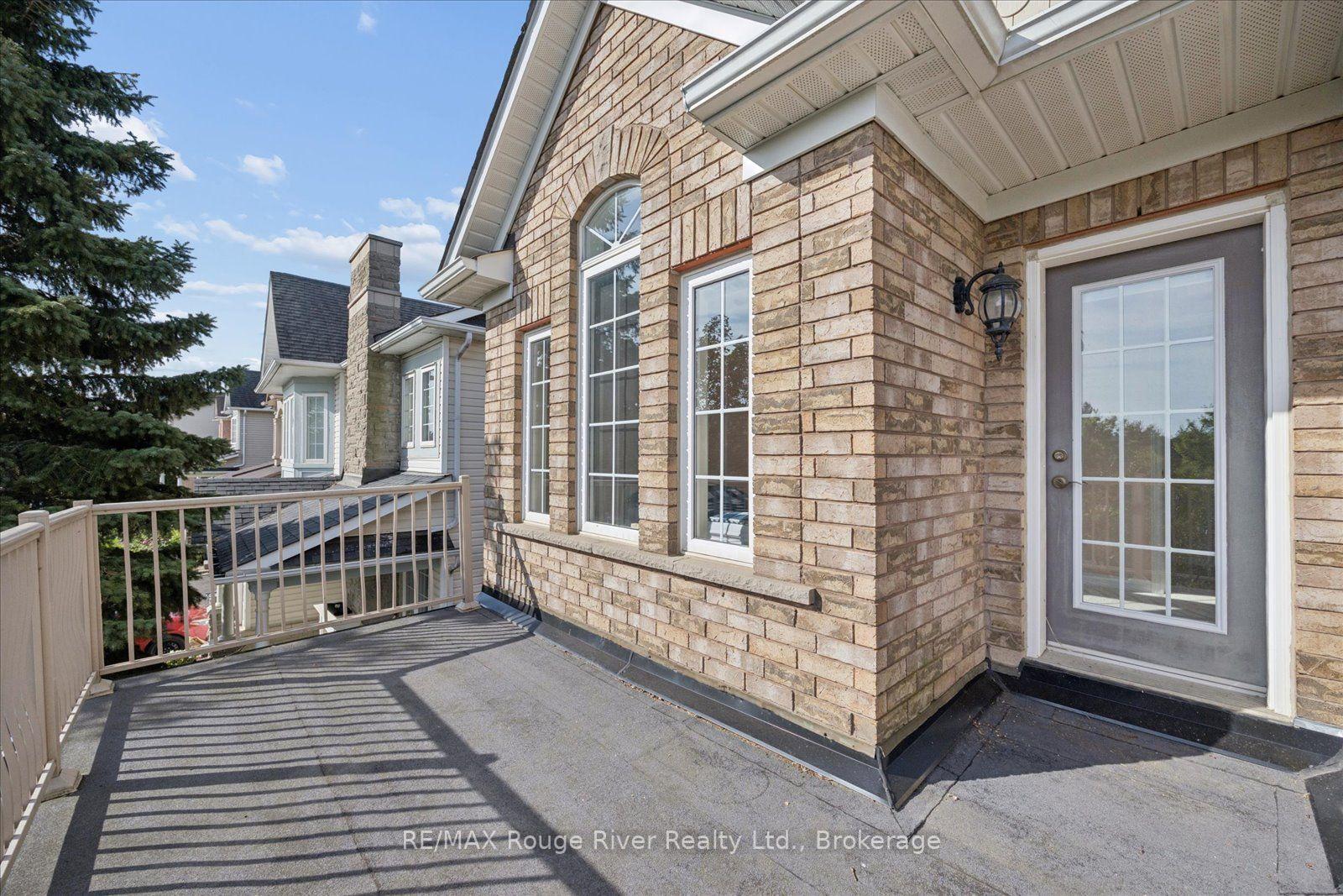 Photo 24 of 82 Darius Harns Drive, Whitby, Brooklin — HOMEH