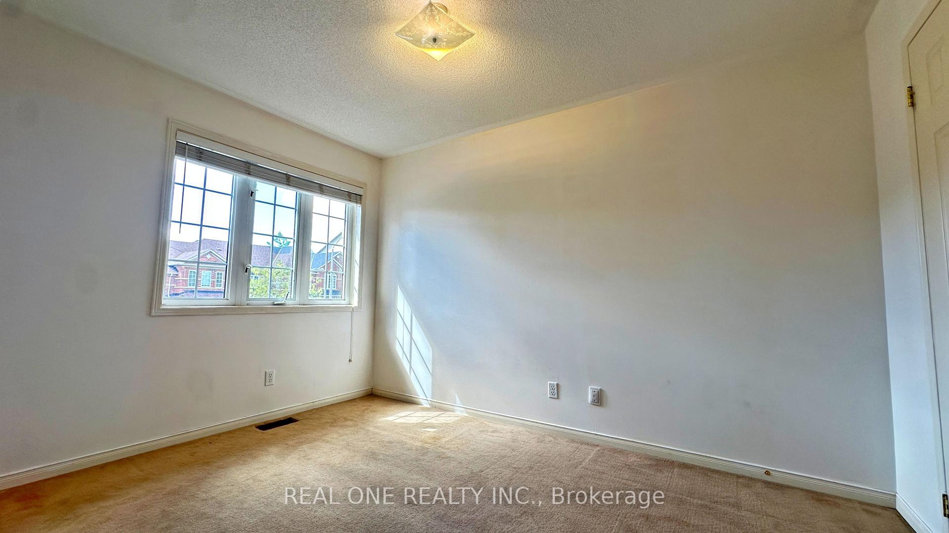 Photo 14 of 68 Maffey Crescent, Richmond Hill, Westbrook — HOMEH